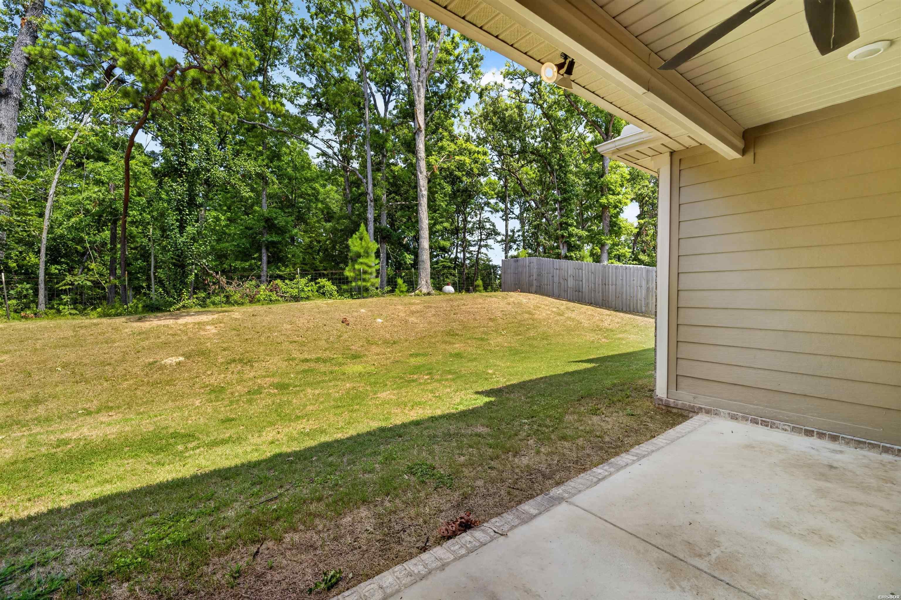 5009 Springwood Circle Property Photo 33