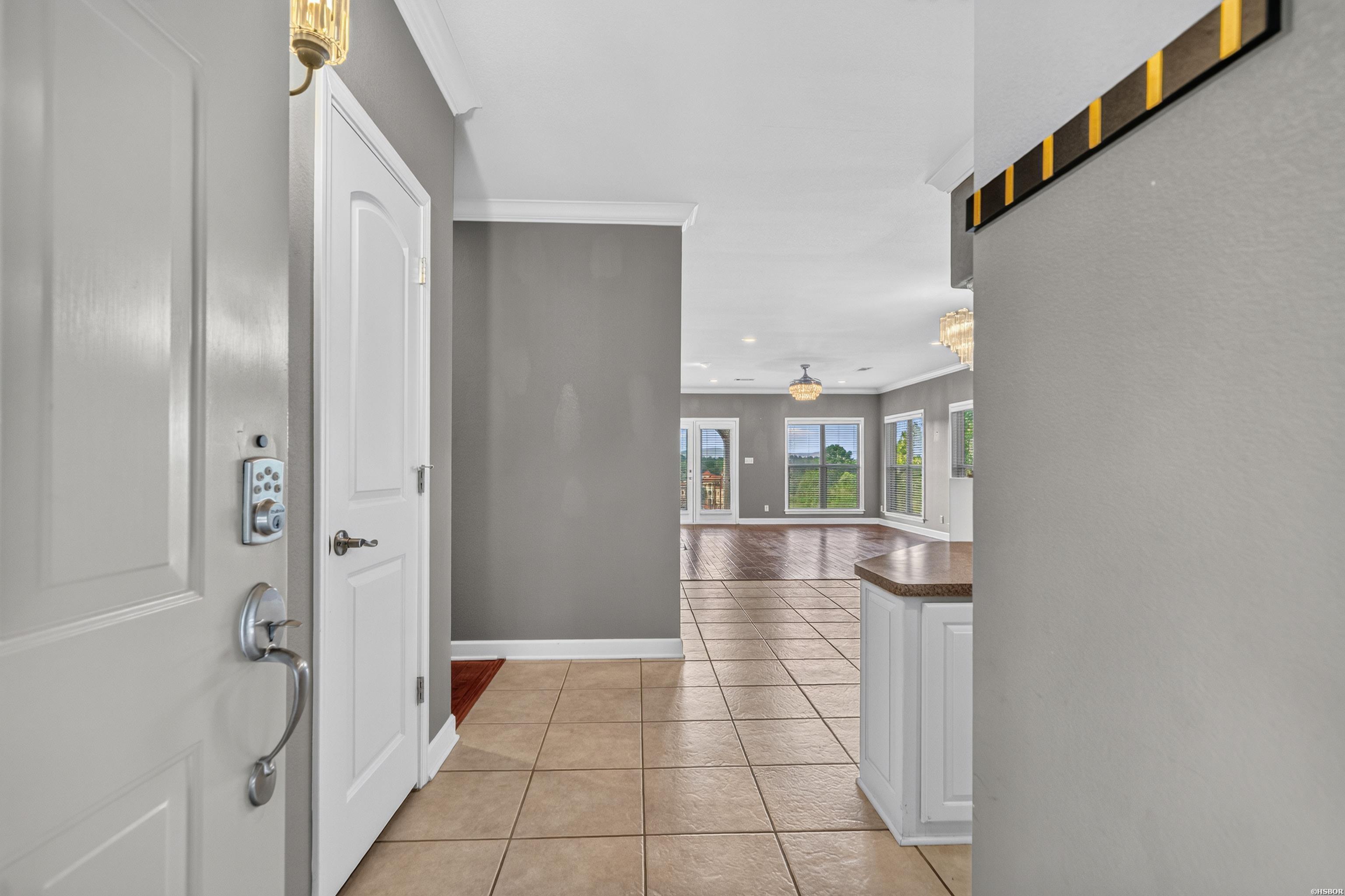 518 Amity Property Photo 2