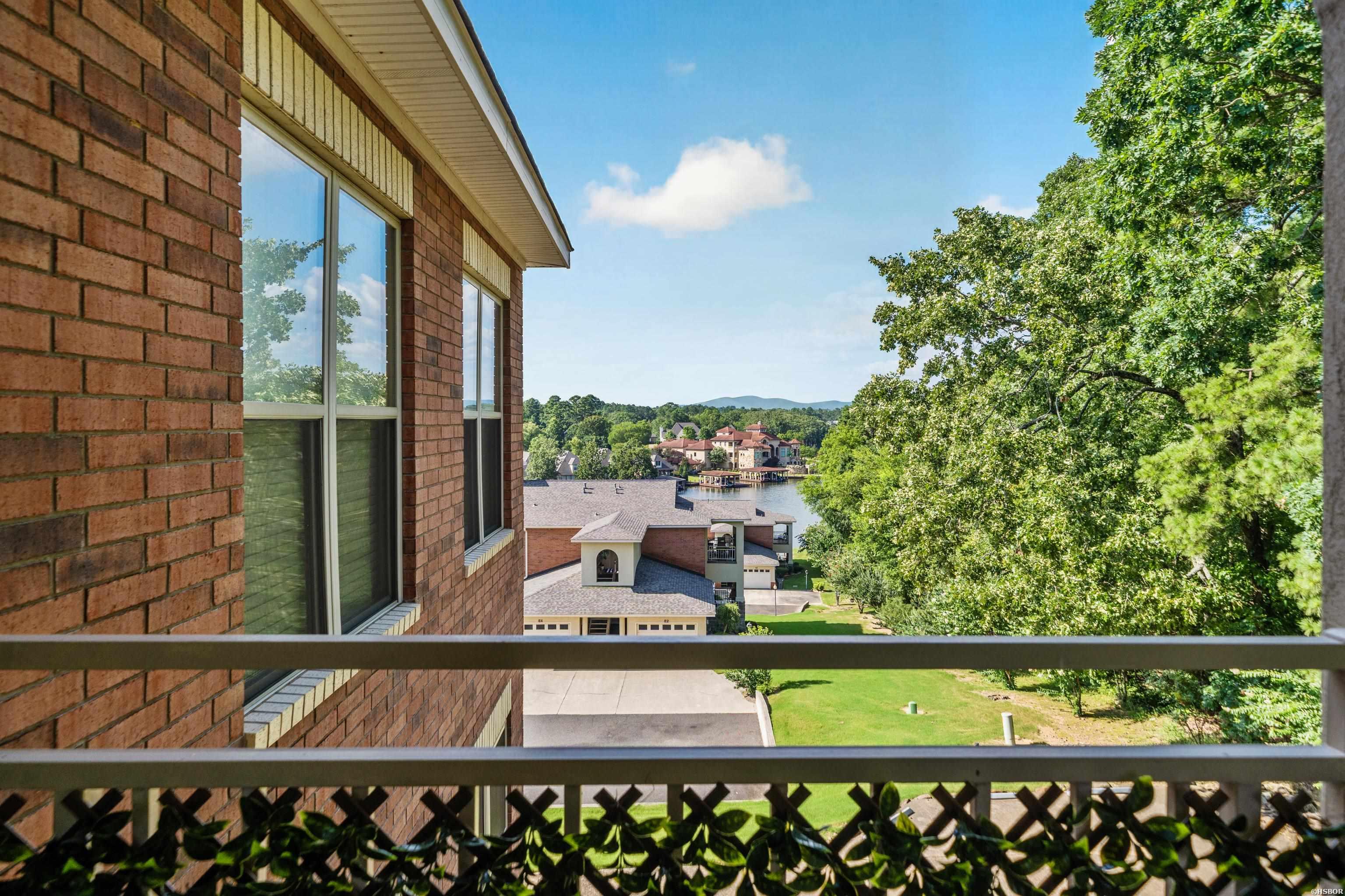 518 Amity Property Photo 40