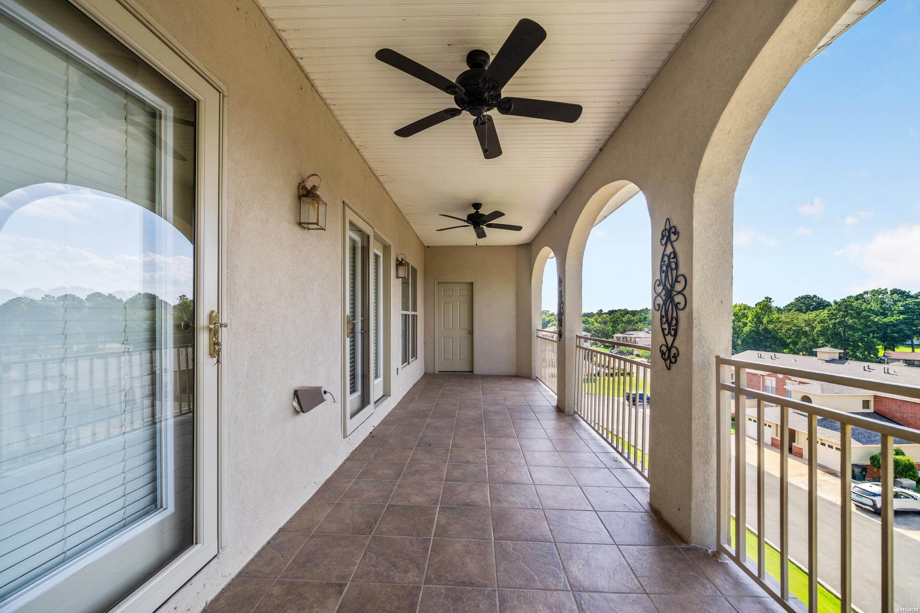 518 Amity Property Photo 42