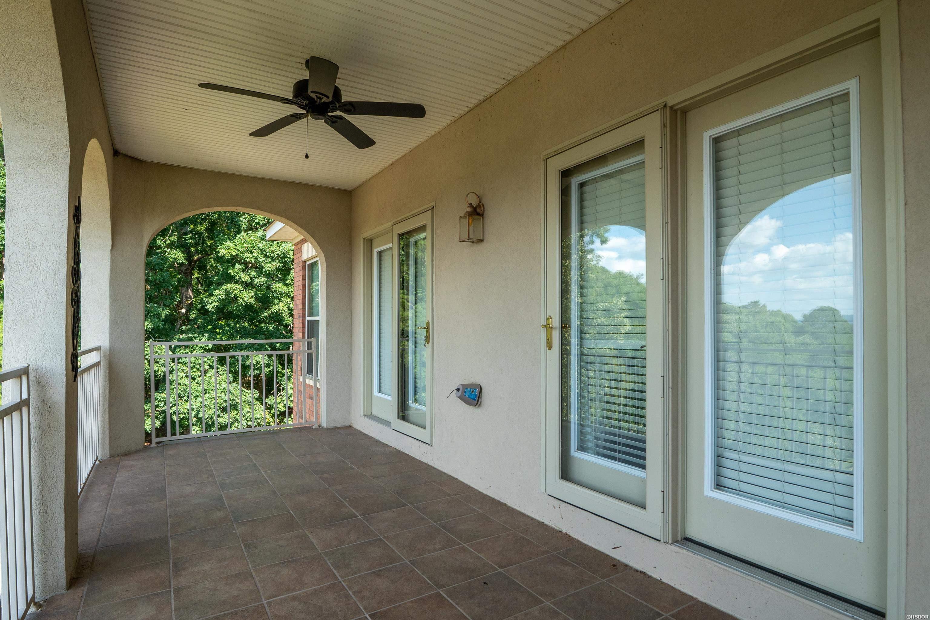 518 Amity Property Photo 45