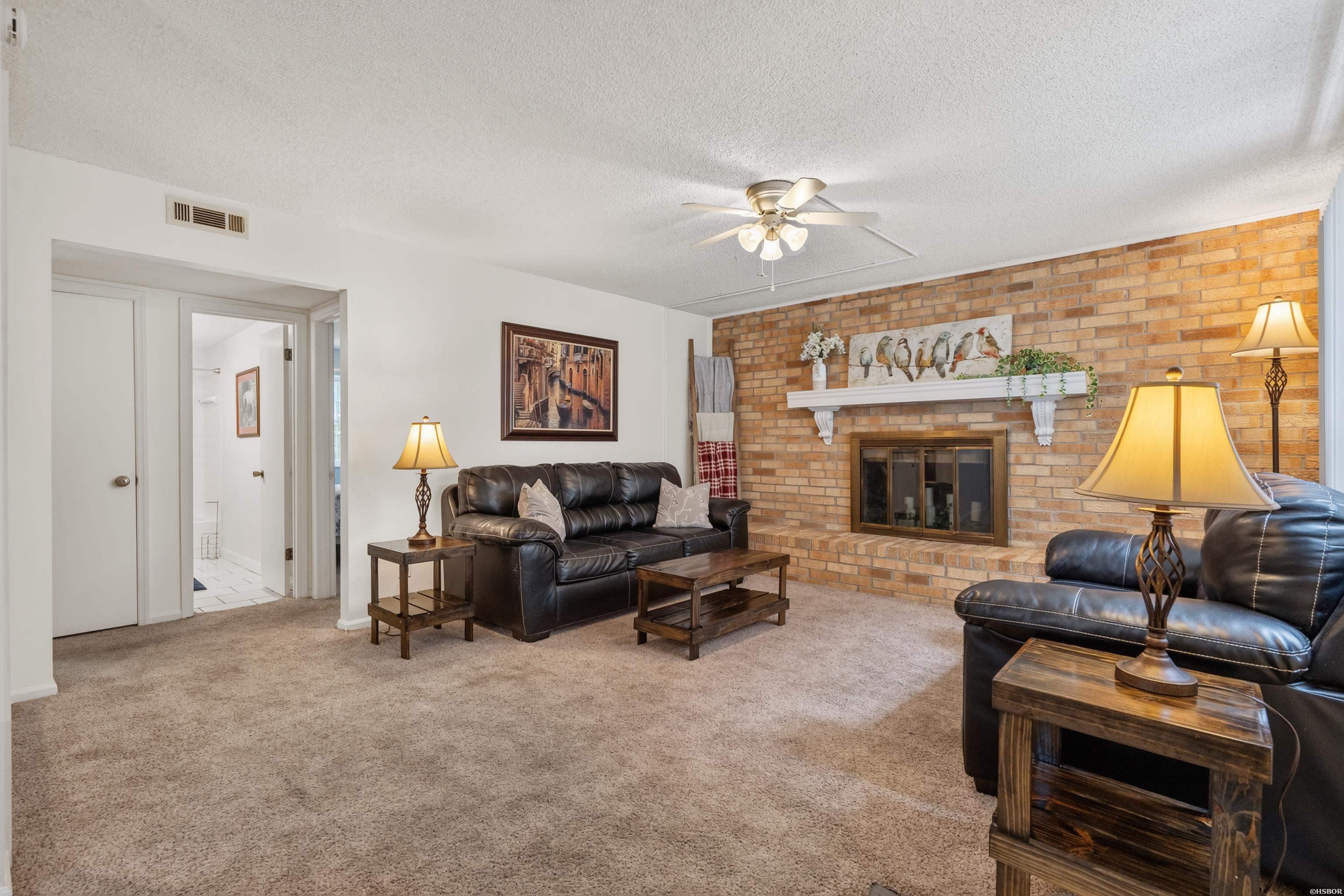 125 Carl Property Photo 5