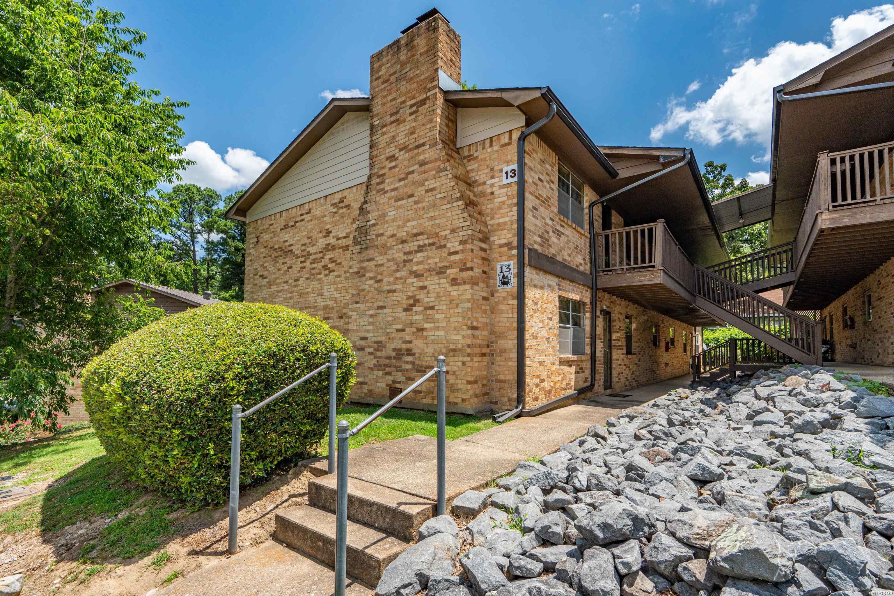 125 Carl Property Photo 6