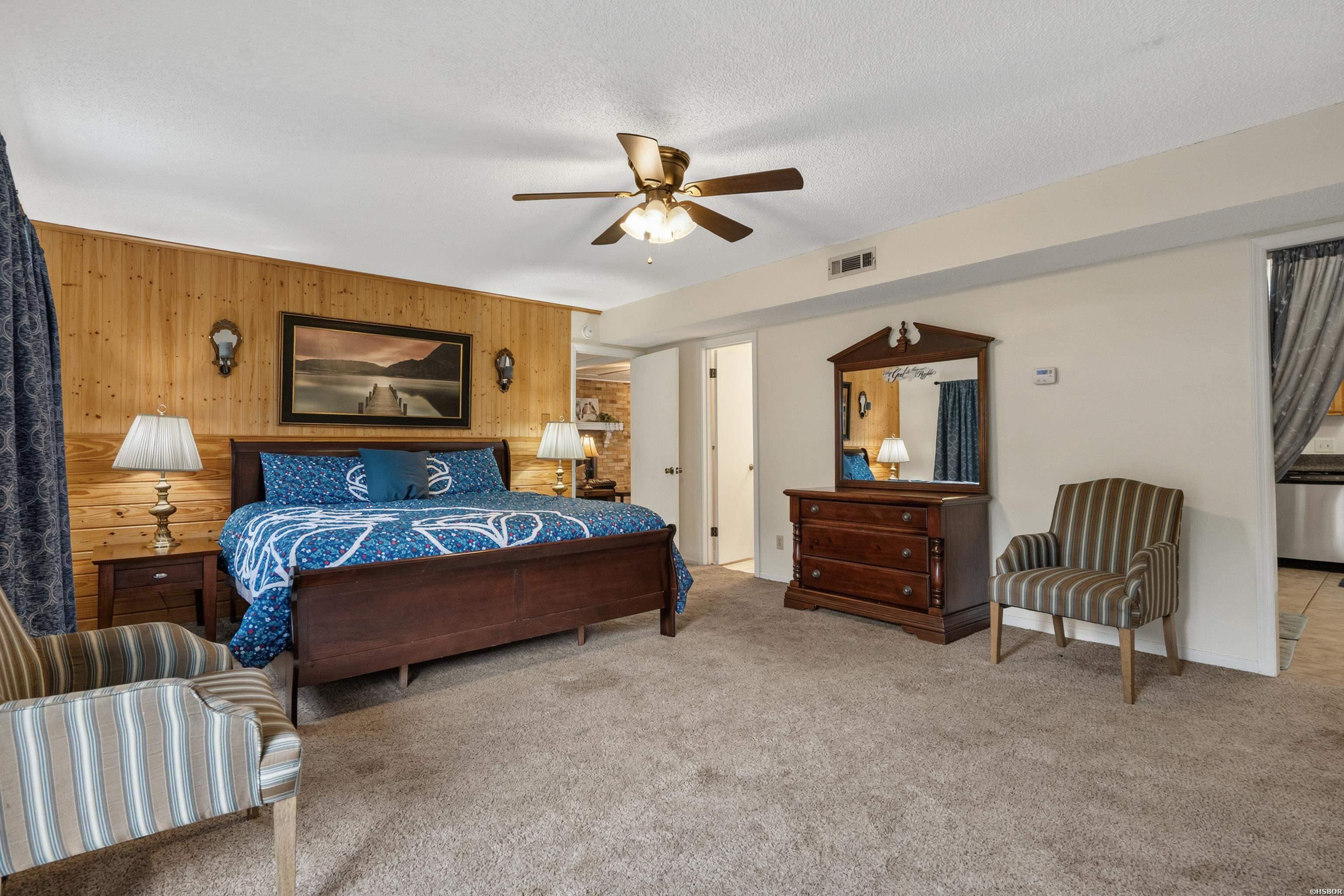 125 Carl Property Photo 16