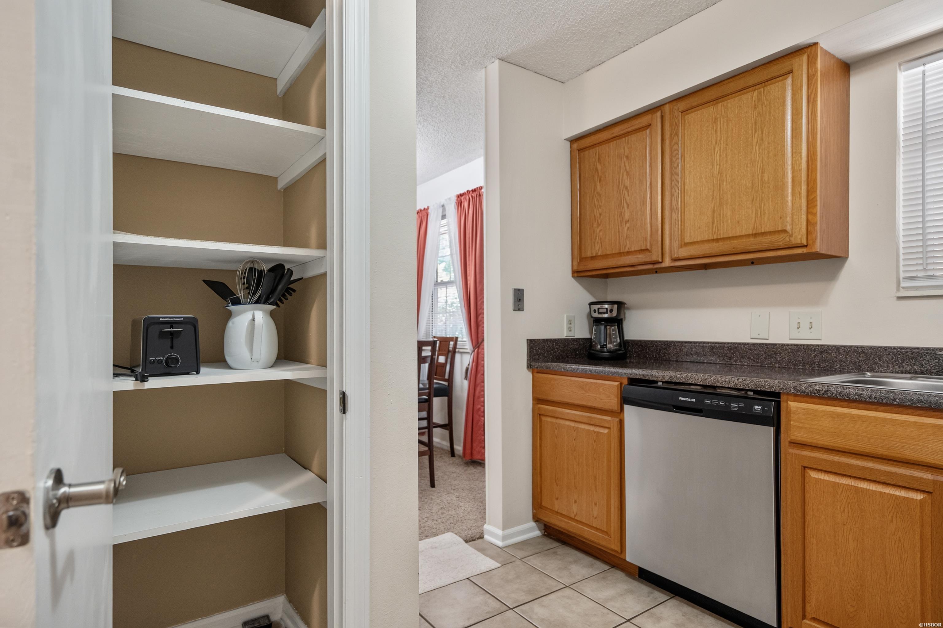 125 Carl Property Photo 33