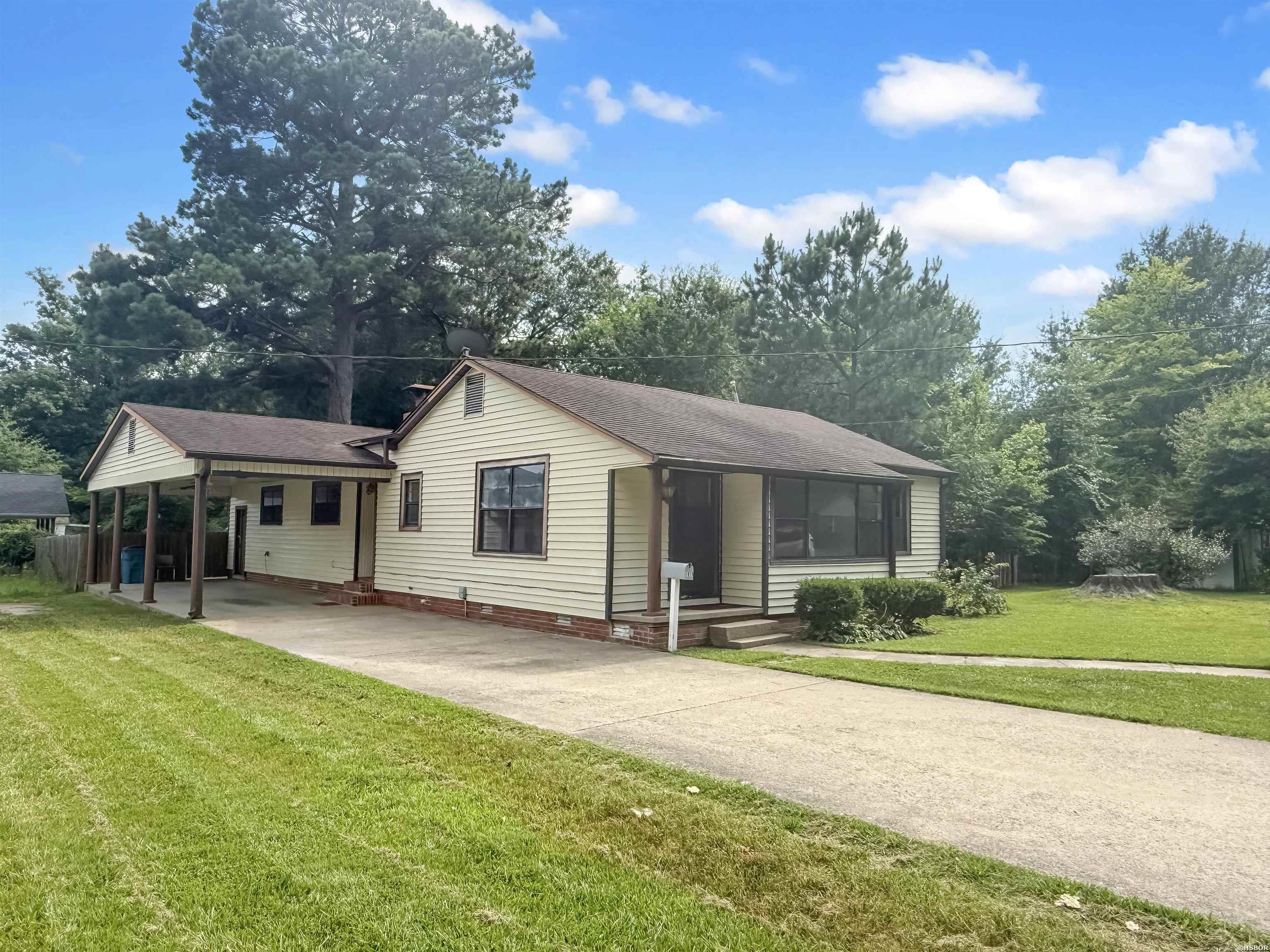 1019 Clardy Street Property Photo 30
