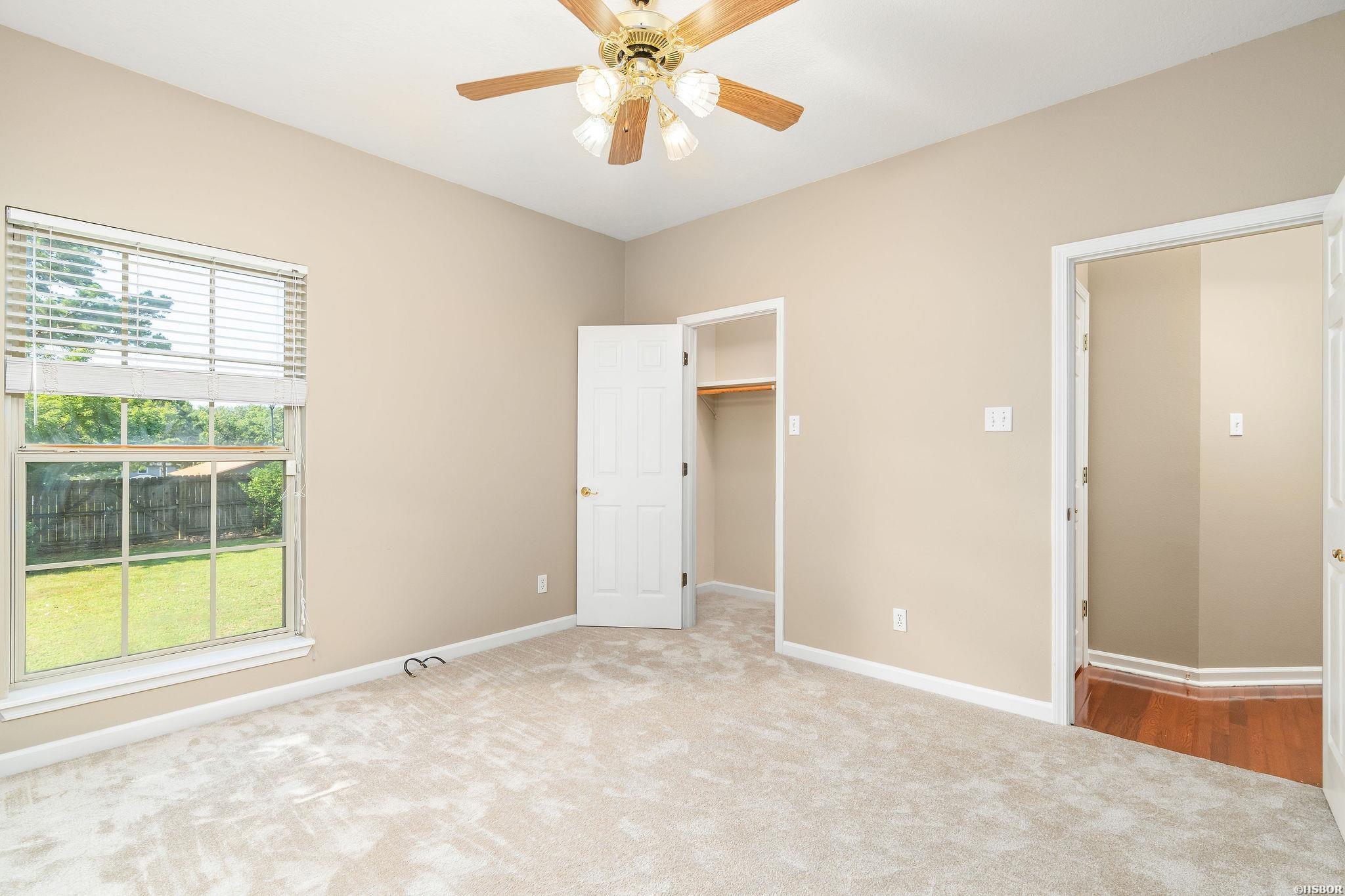 300 Tanglewood Road Property Photo 25