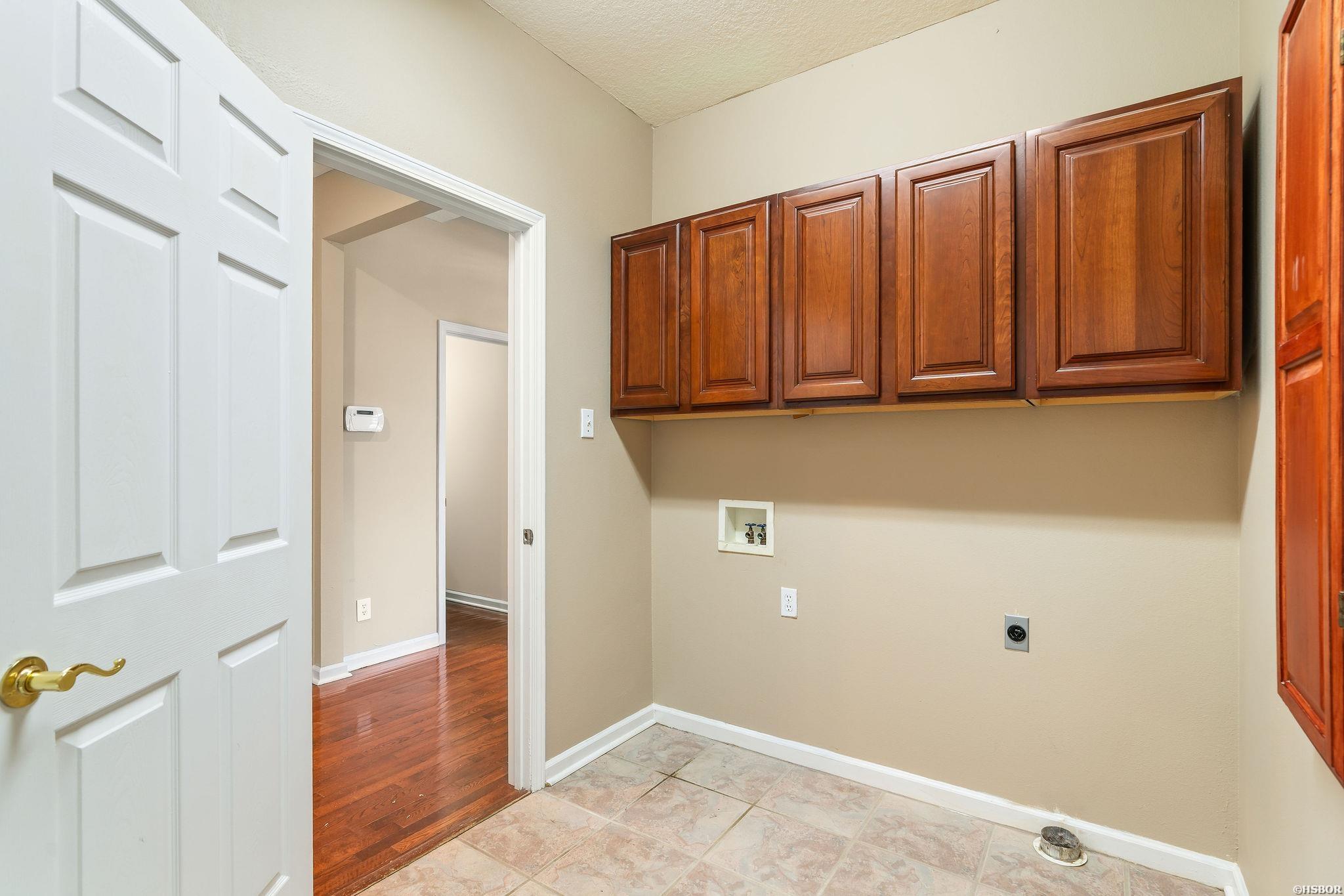 300 Tanglewood Road Property Photo 26
