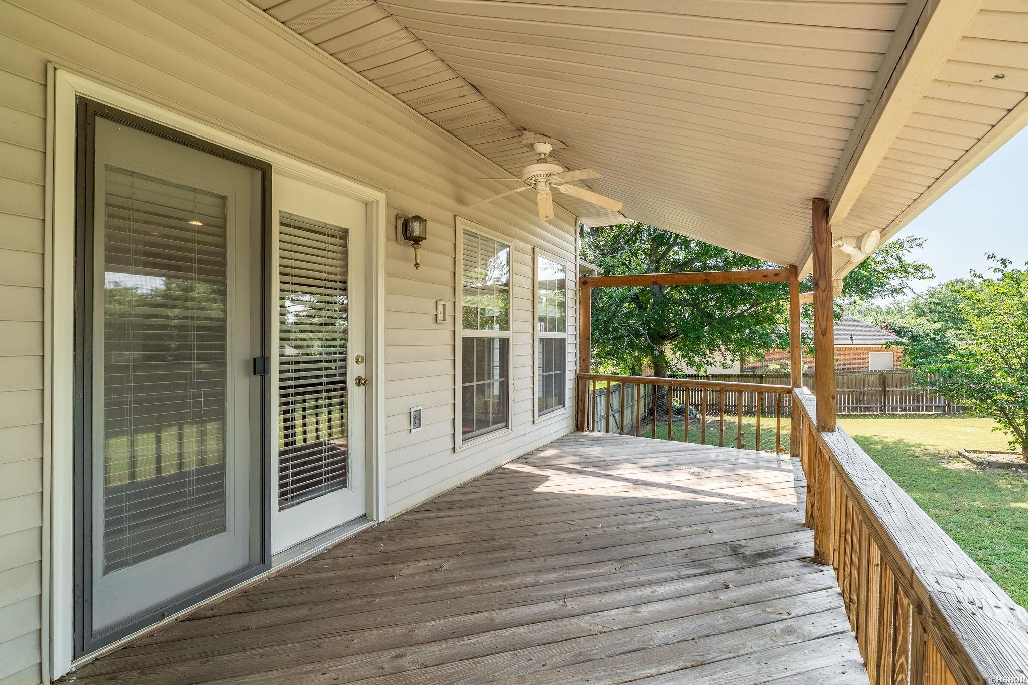300 Tanglewood Road Property Photo 30