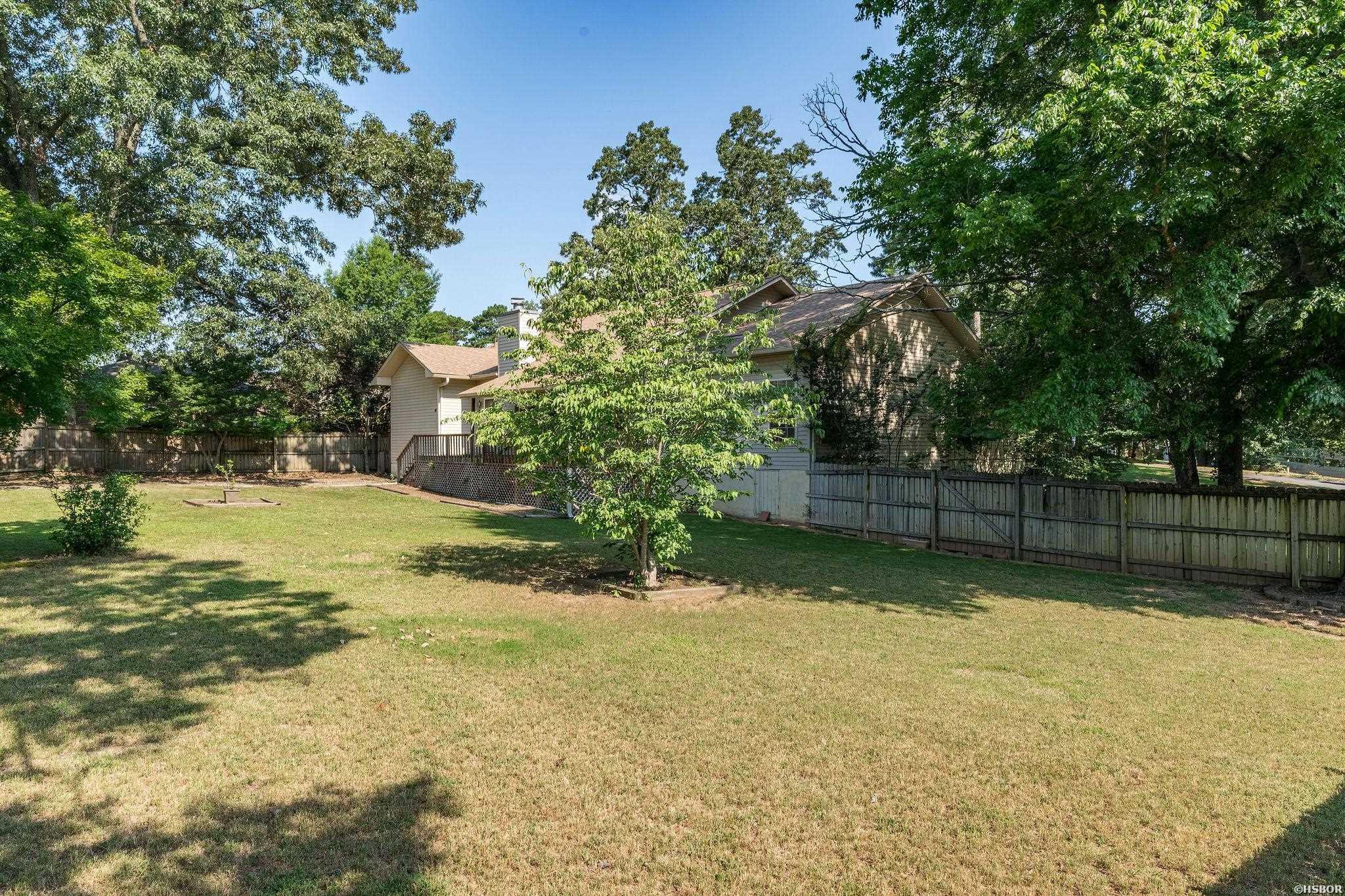 300 Tanglewood Road Property Photo 38