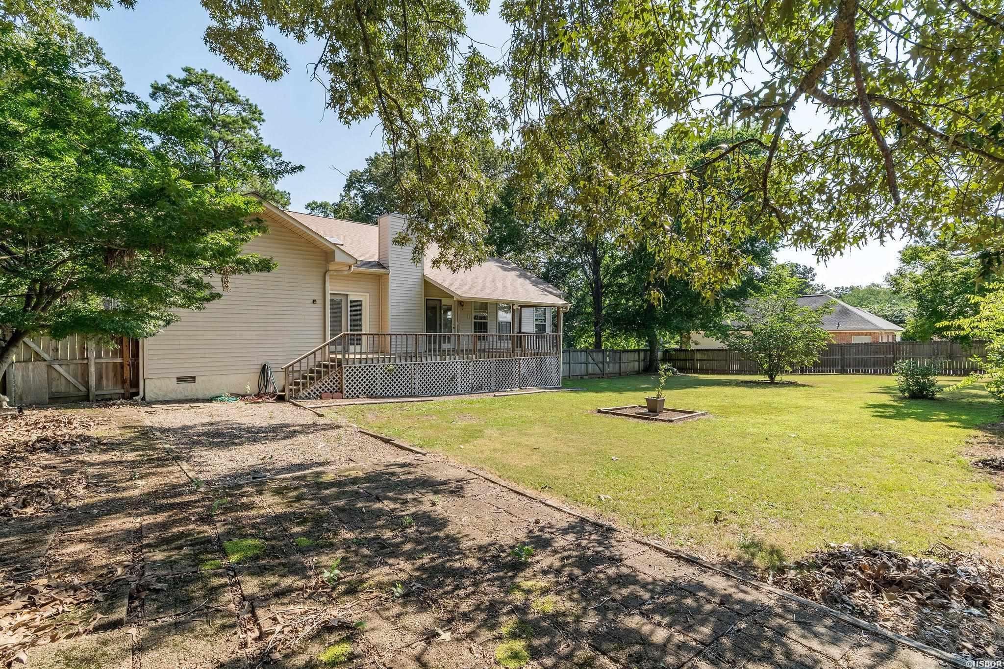 300 Tanglewood Road Property Photo 39