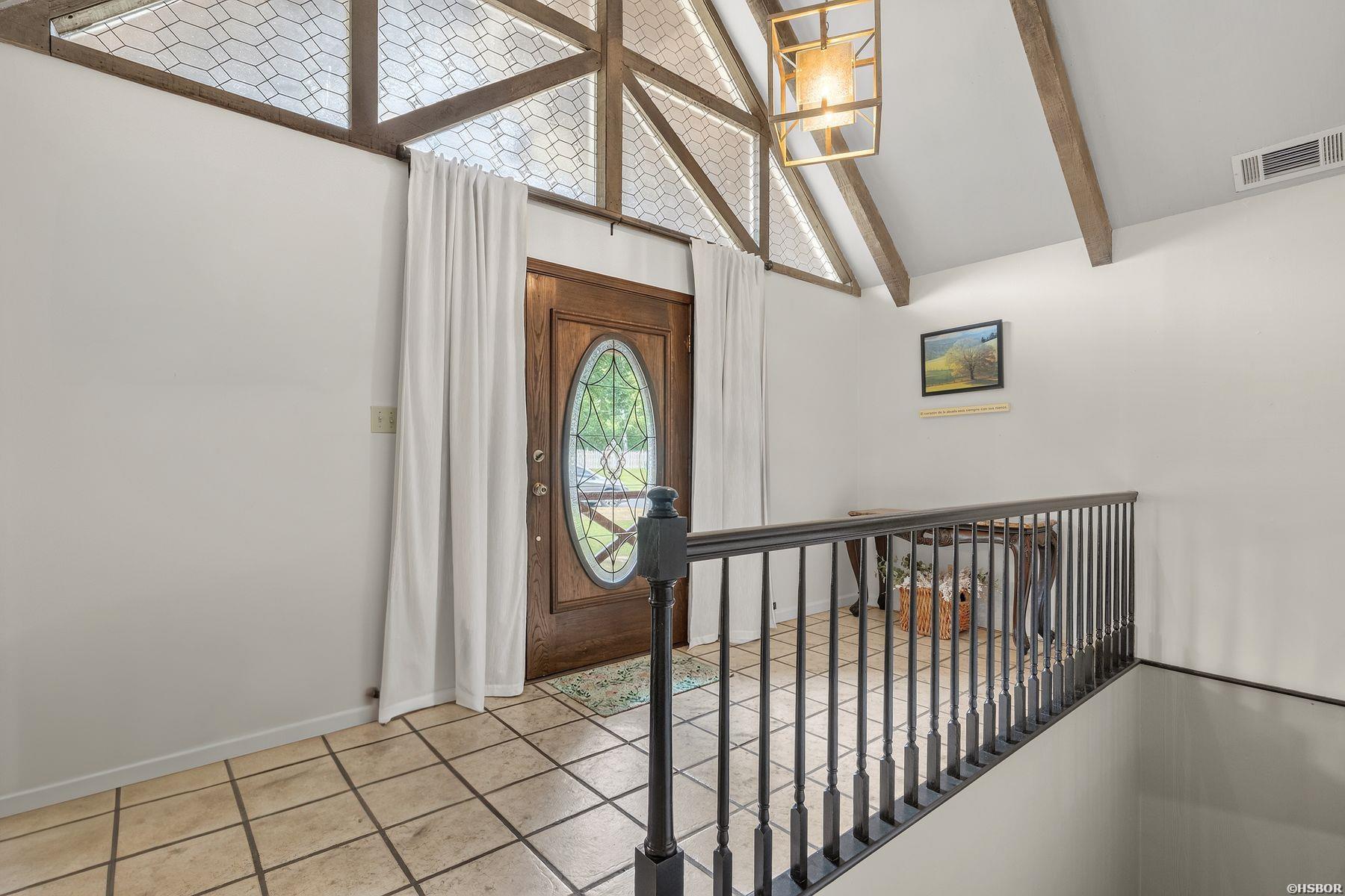 210 Quail Creek Road Property Photo 6