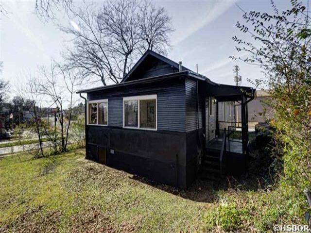 231 Oak Street Property Photo 27