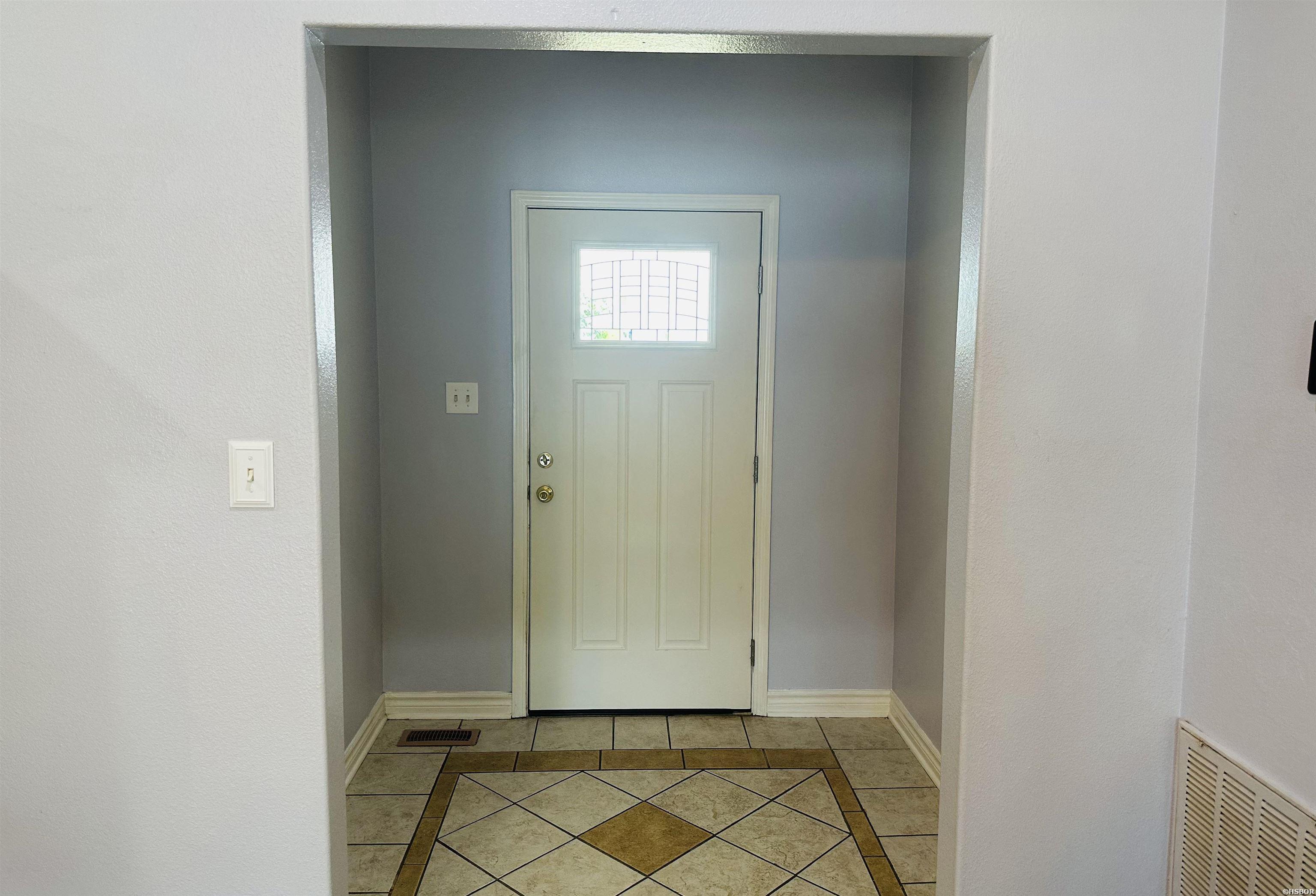 120 Wyatt Cove Property Photo 2