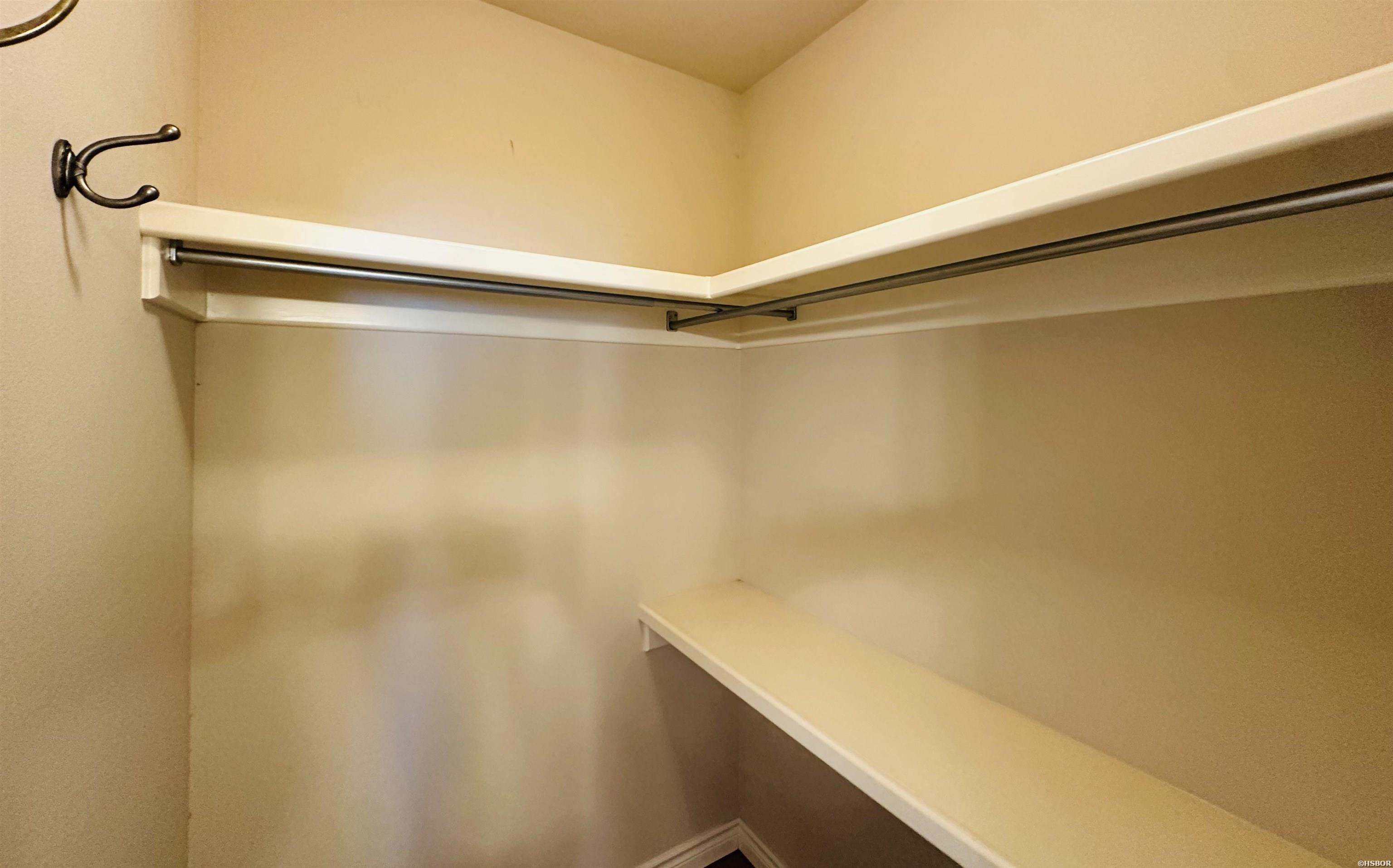 120 Wyatt Cove Property Photo 18