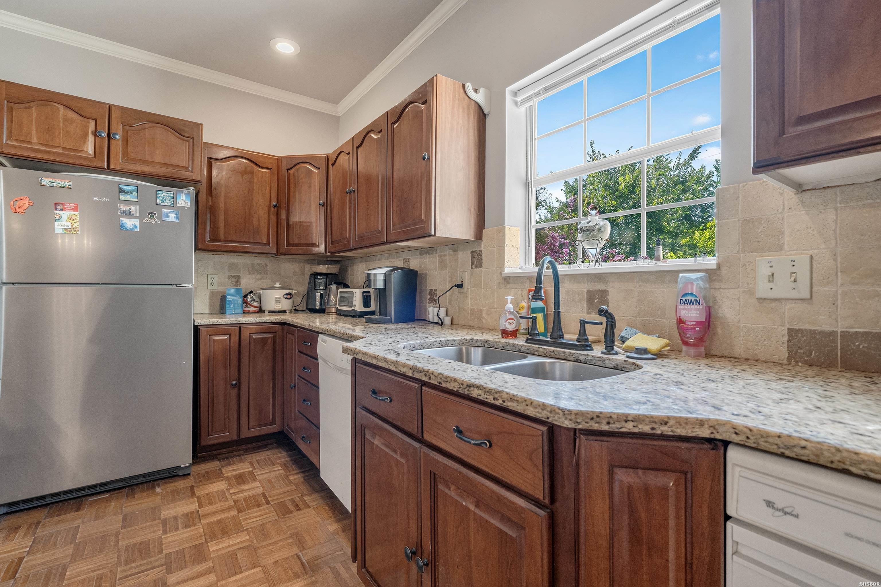 310 Melwood Street Property Photo 15