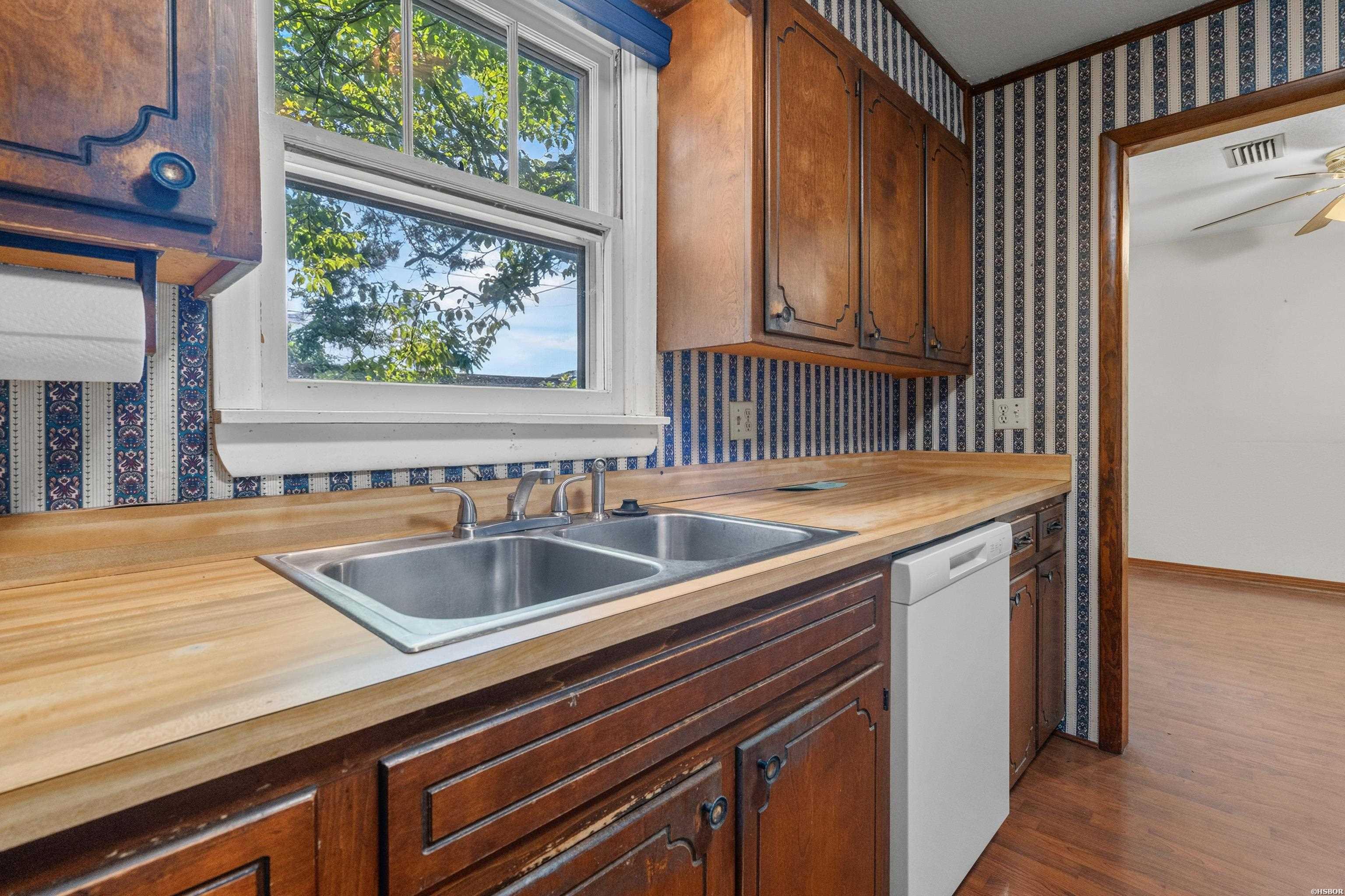 308 Freeman Street Property Photo 14