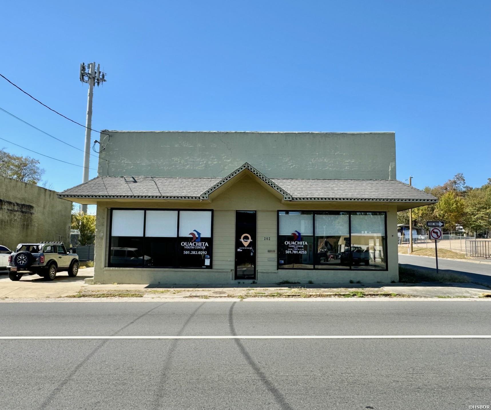 202 & 212 3rd Street Property Photo 2