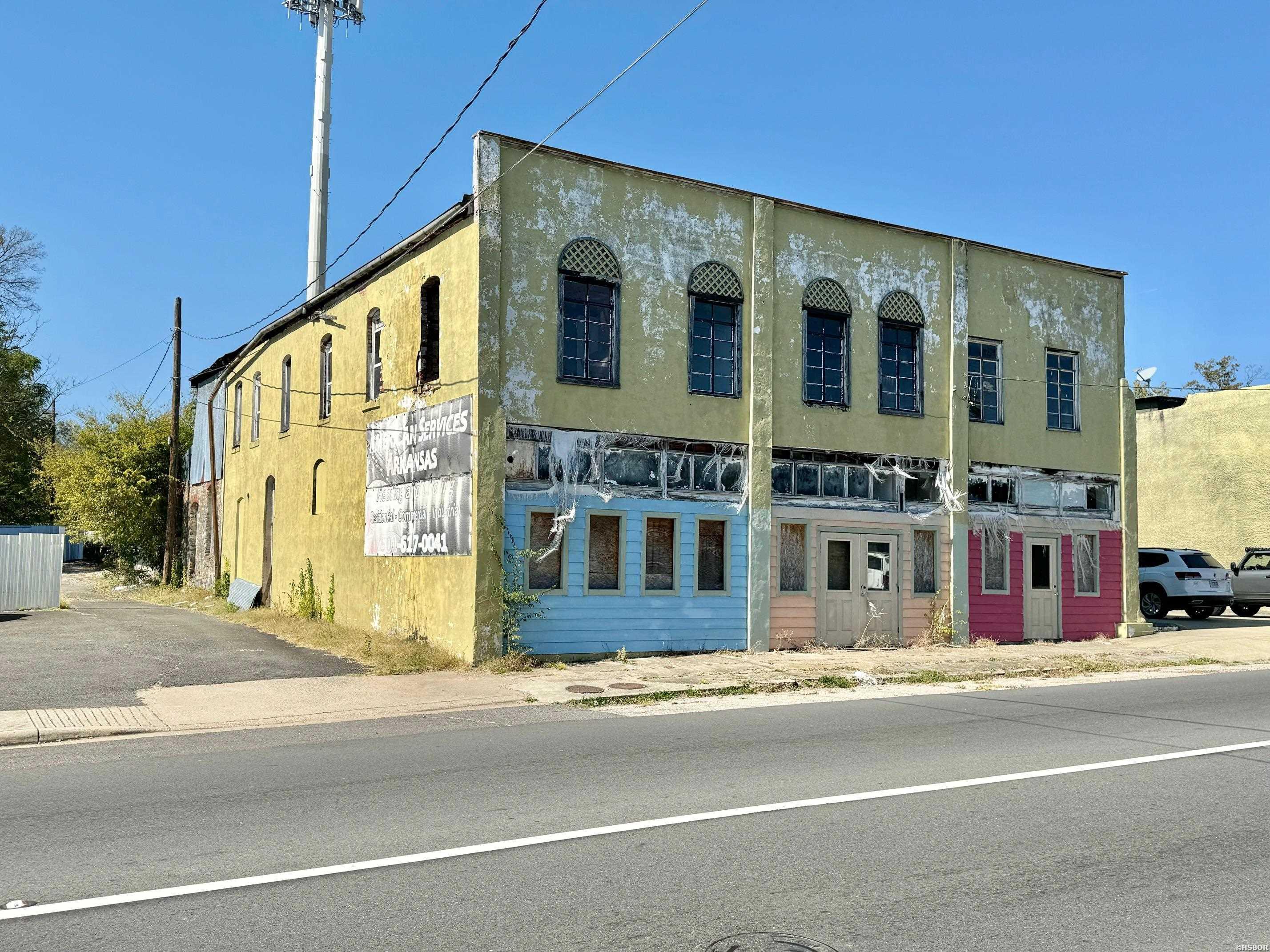 202 & 212 3rd Street Property Photo 4
