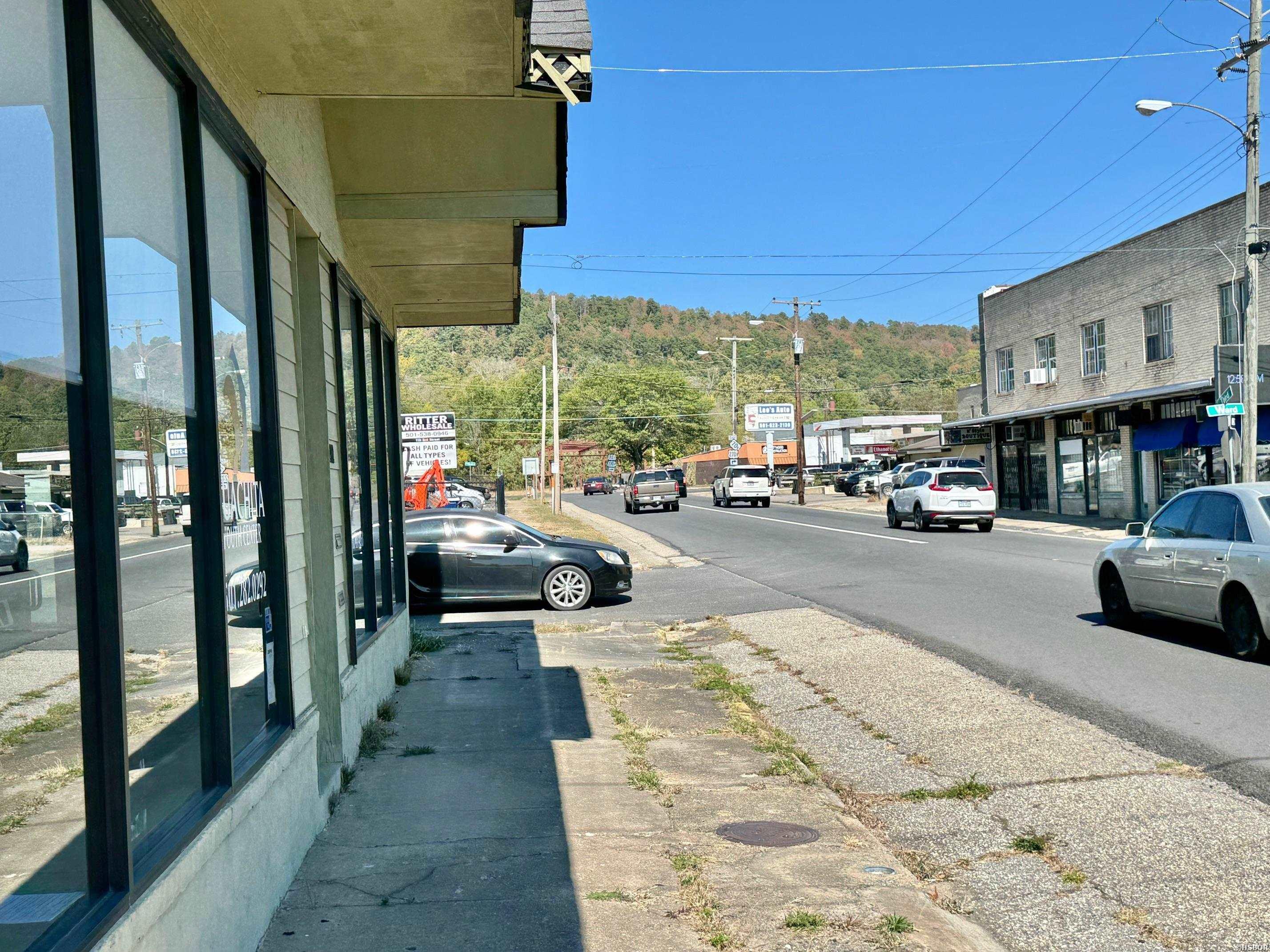 202 & 212 3rd Street Property Photo 6