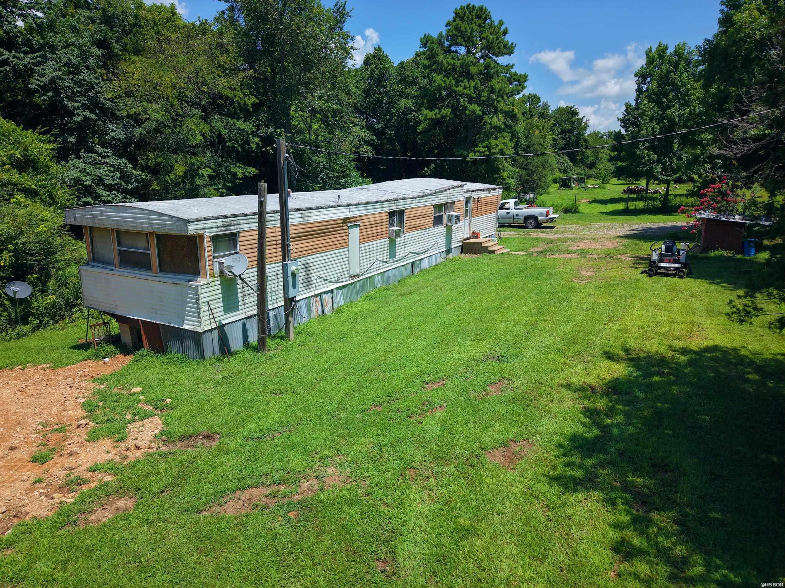 184 & 160 Peaceful Place Property Photo 5