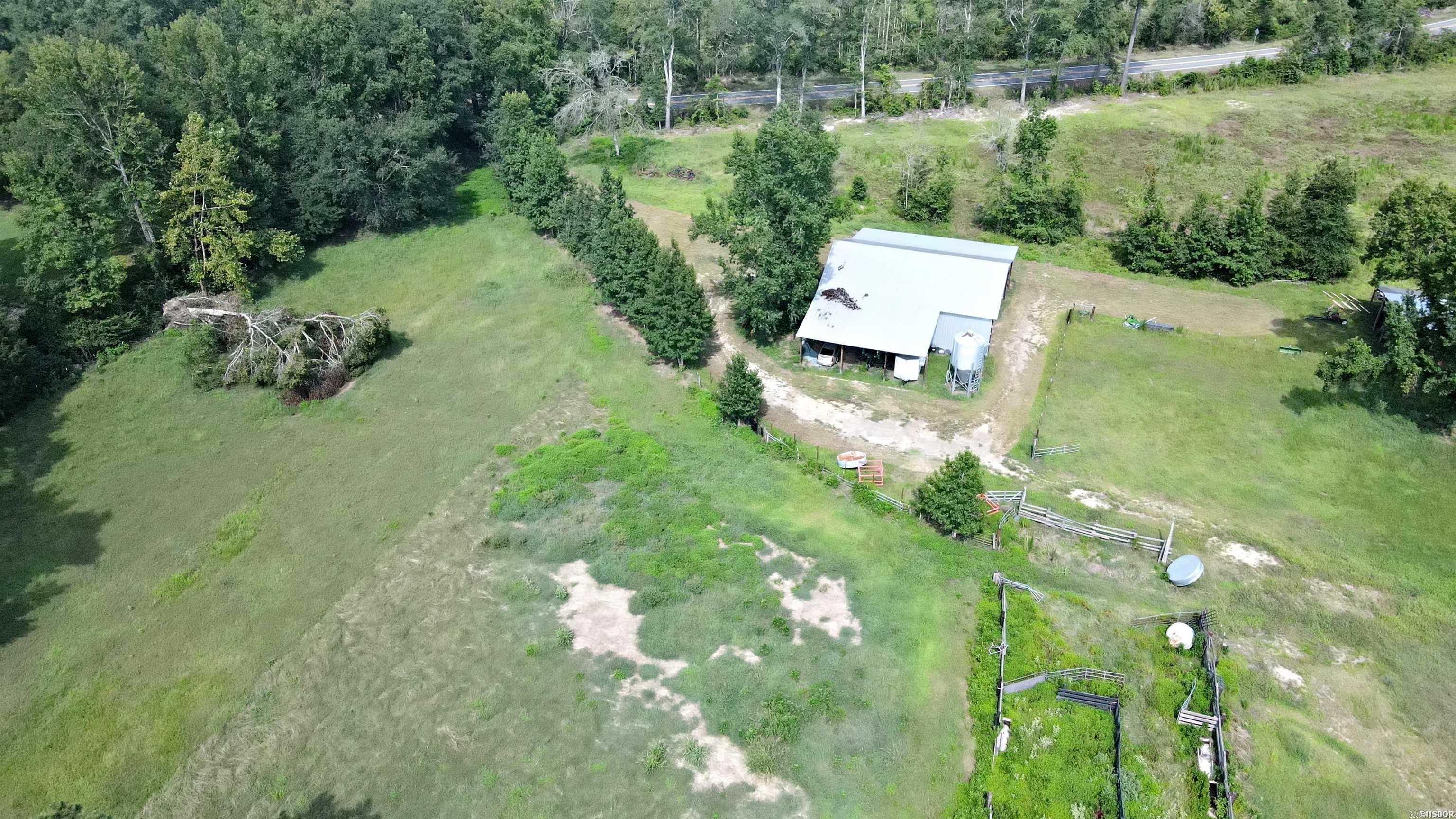5665 N Hwy 53 Property Photo 2