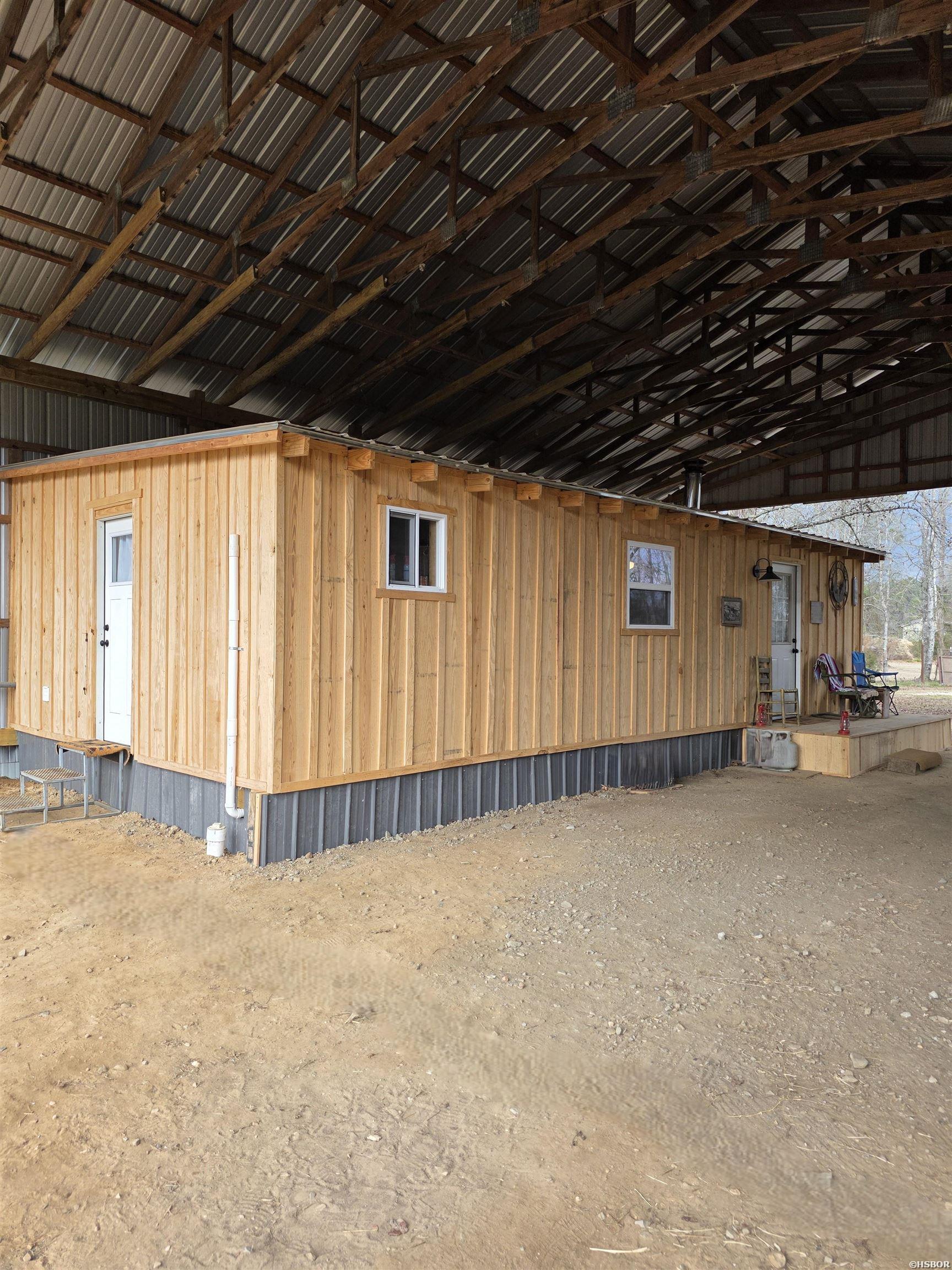 5665 N Hwy 53 Property Photo 7