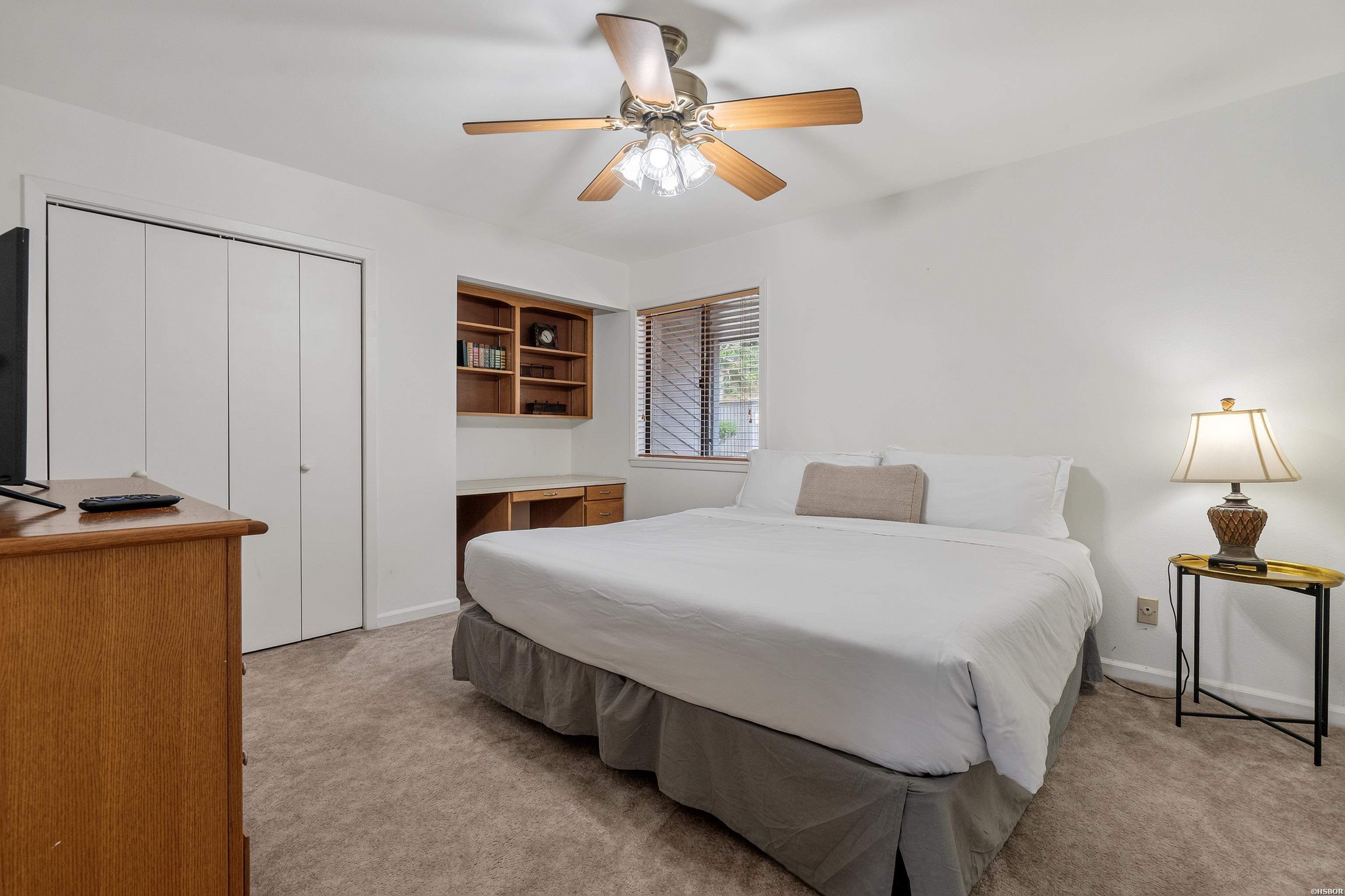 200 Hamilton Oaks Property Photo 27