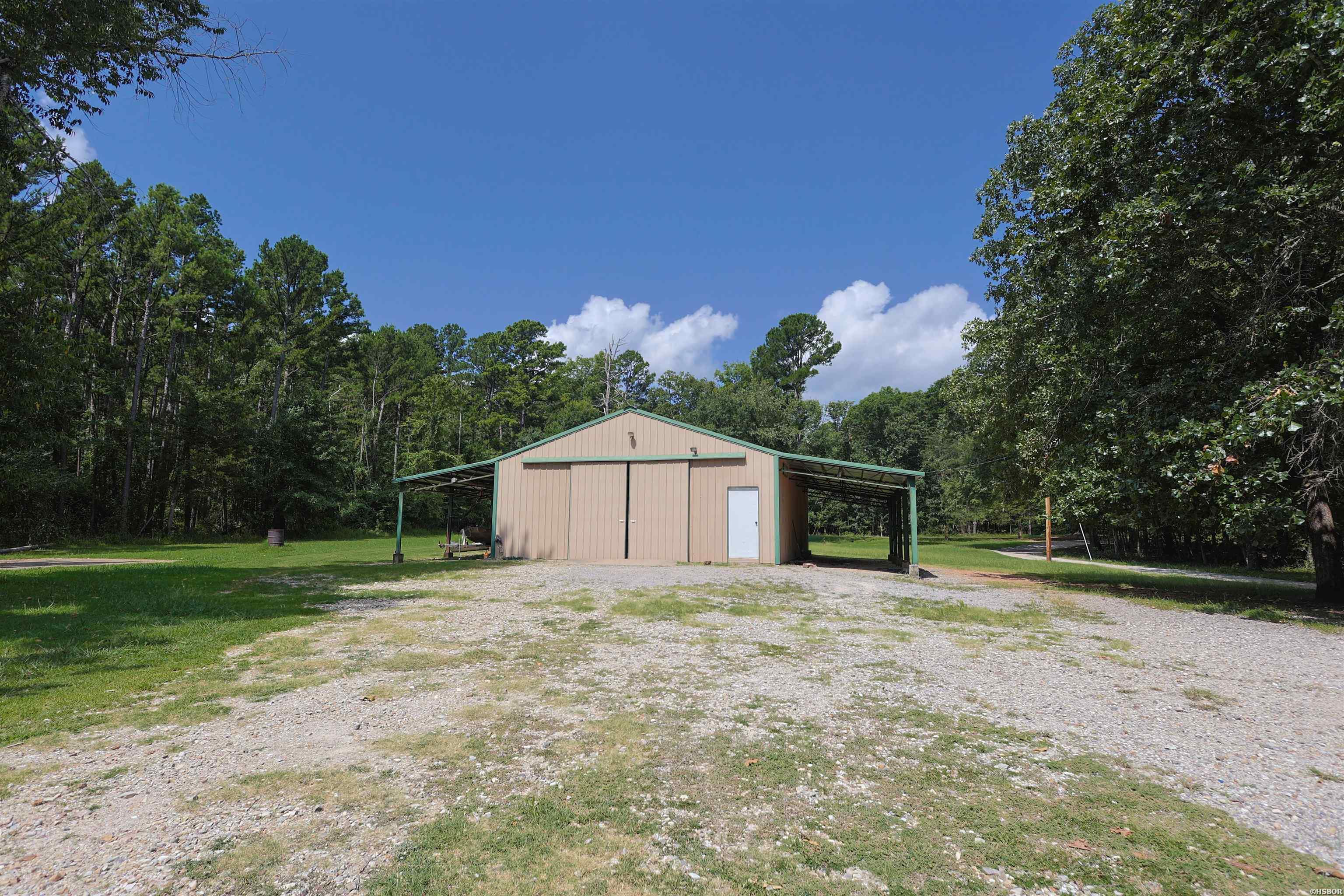 76 Makin Memories Property Photo 37