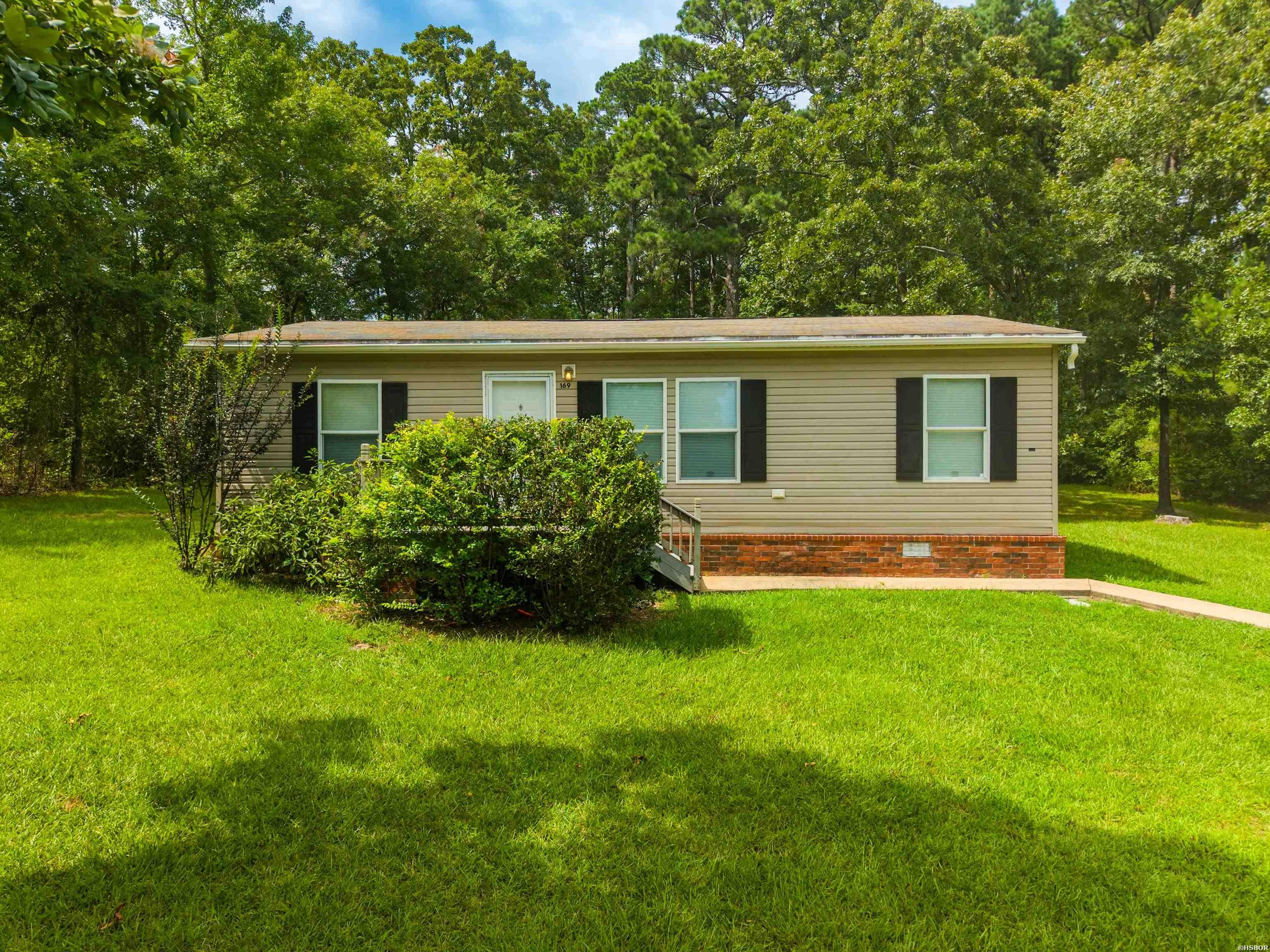 169 Medford Road Property Photo 1