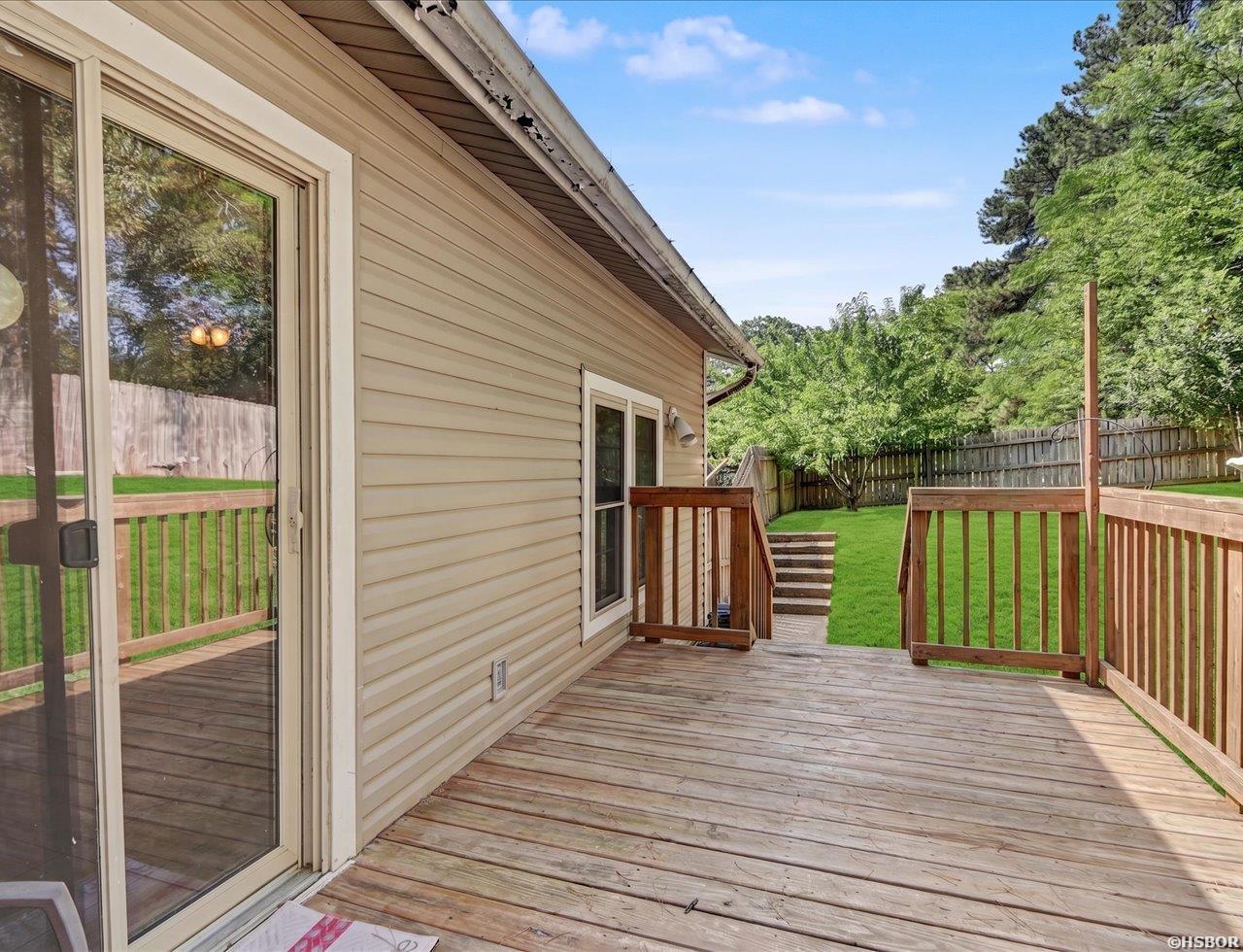 105 Kingsbrook Street Property Photo 24