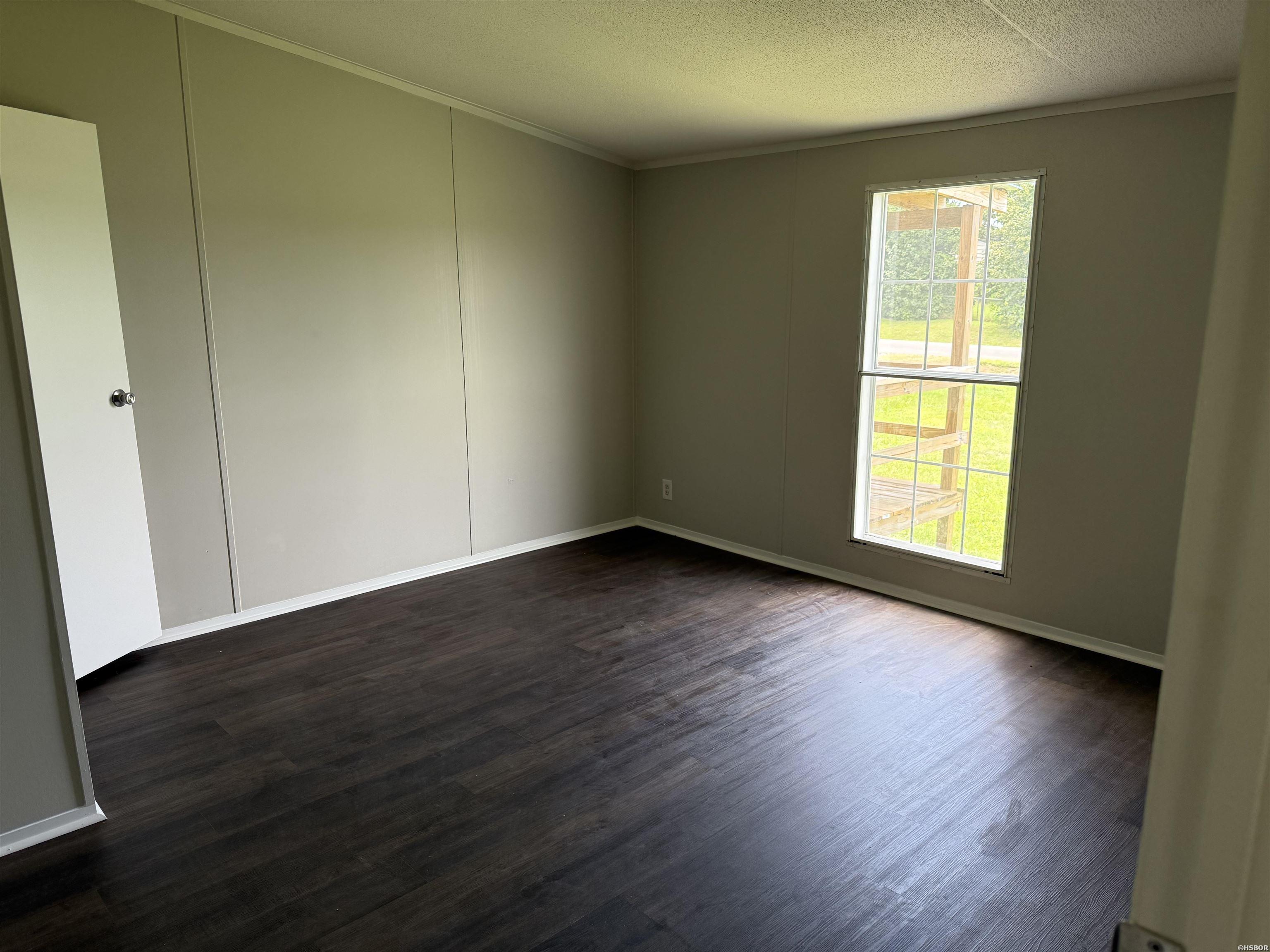 112 Elkhorn Loop Property Photo 16
