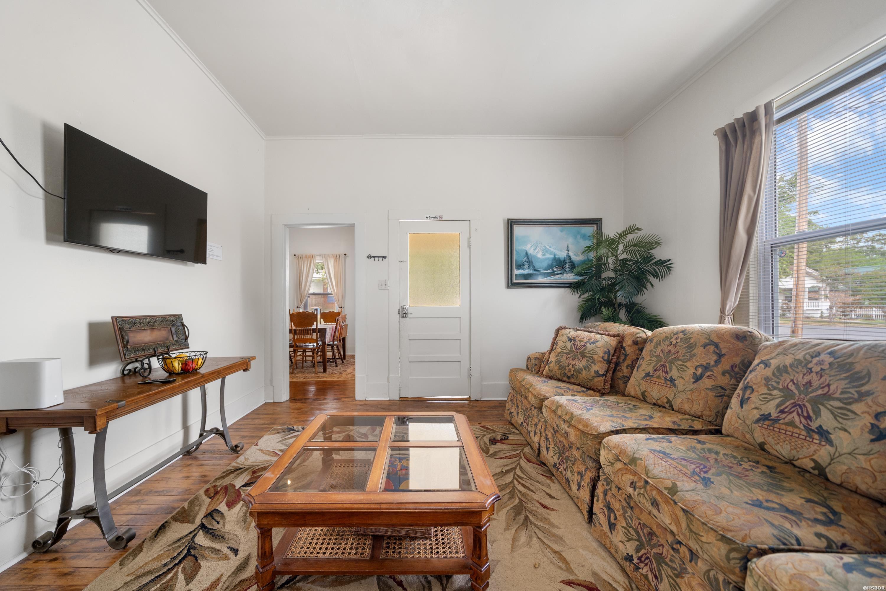 400 Sixth Street Property Photo 12