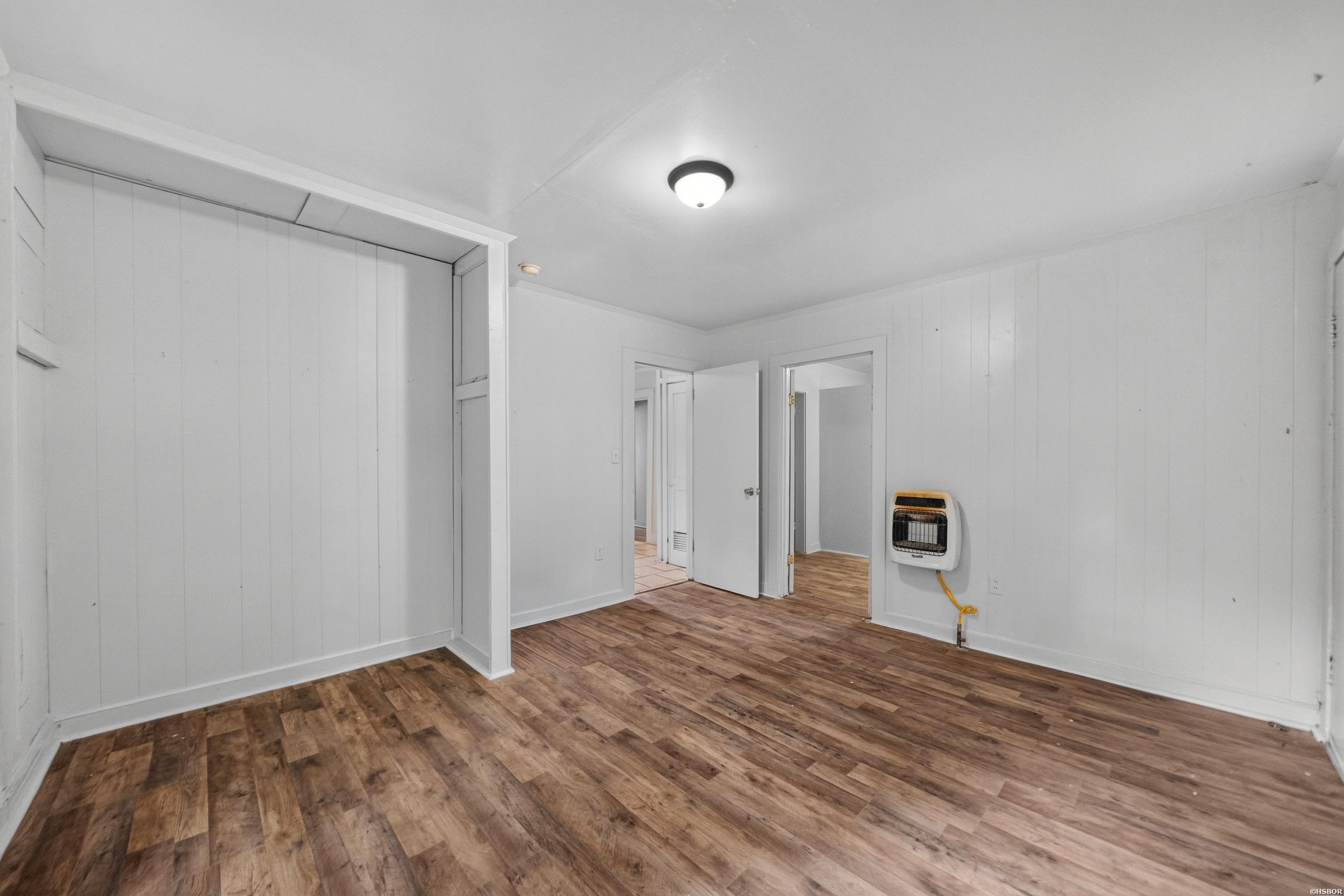 423 School Street Property Photo 12
