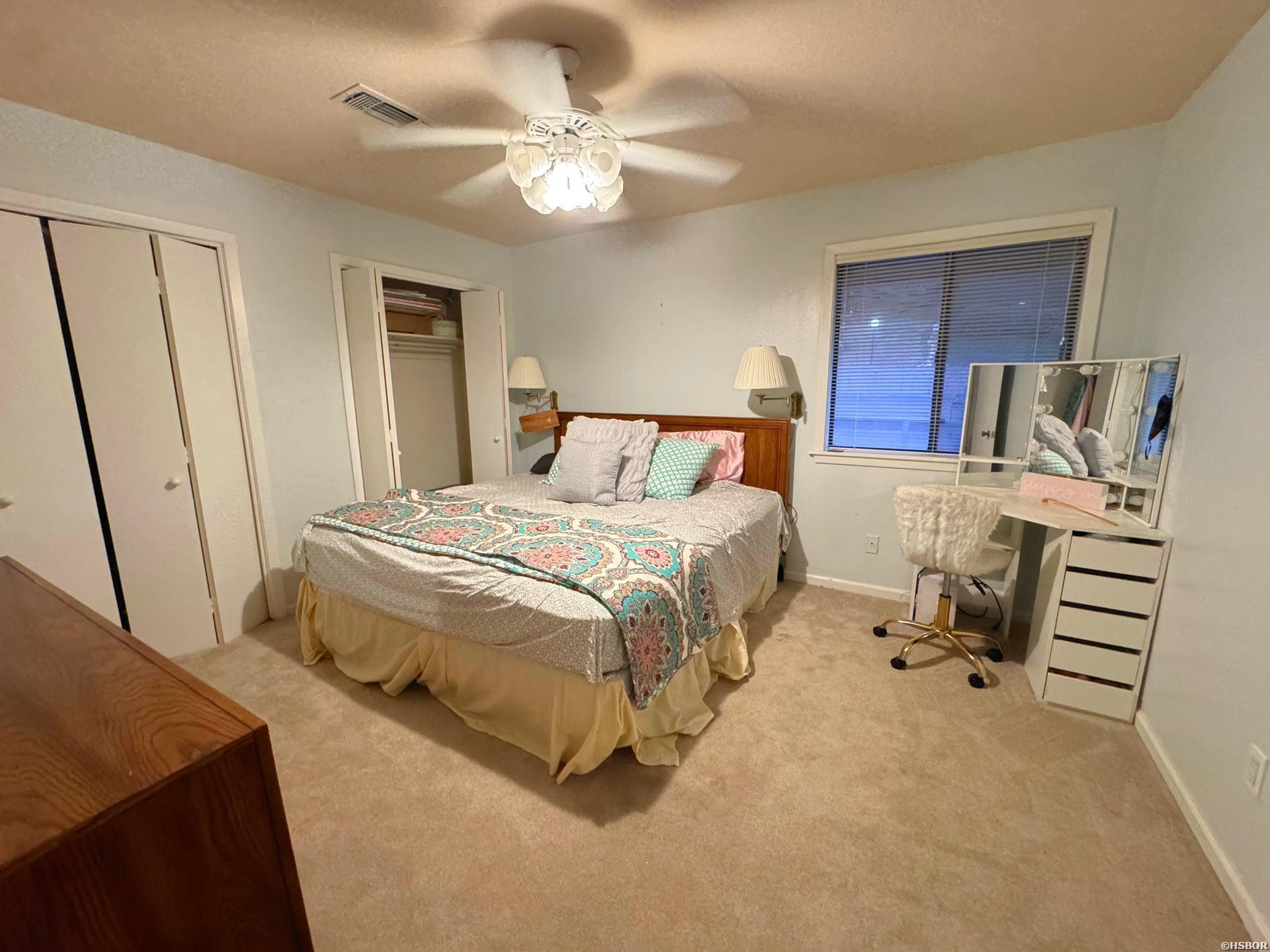 200 Hamilton Oaks Drive Property Photo 6