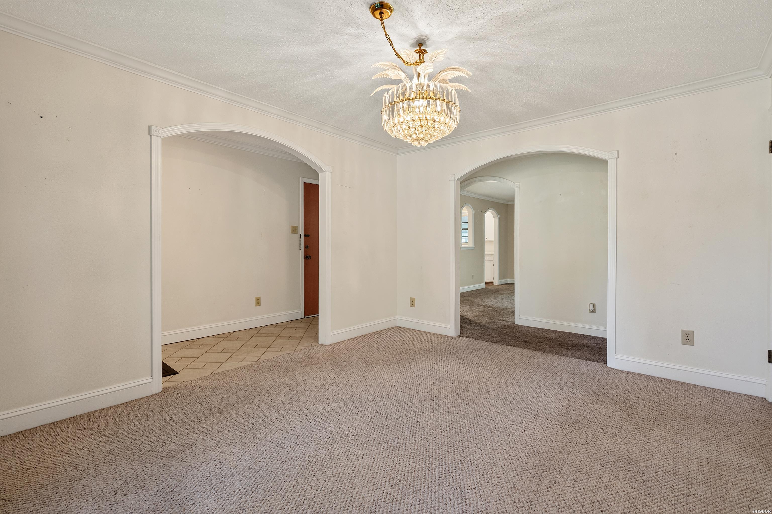 687 Terry Street Property Photo 13