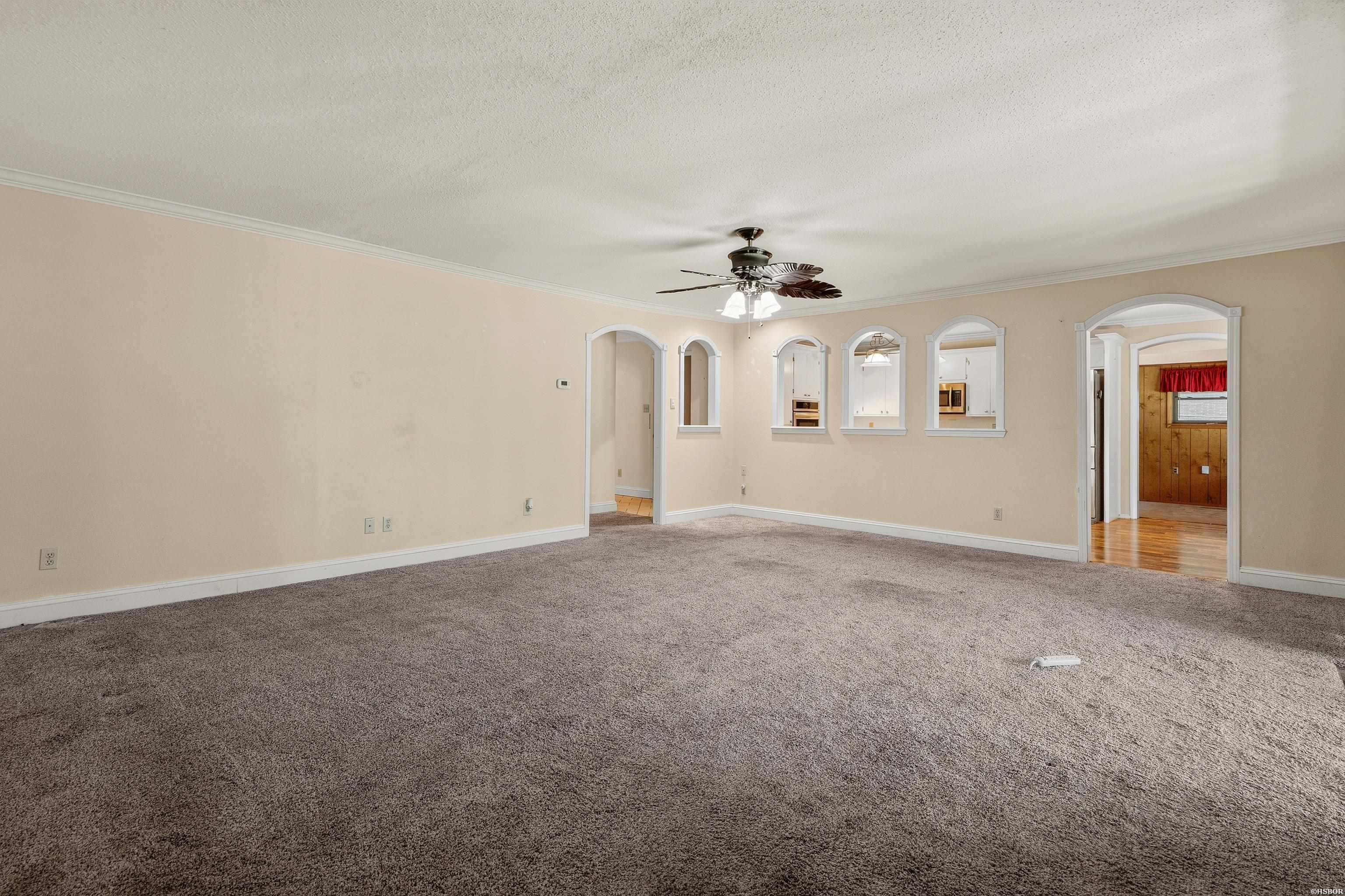 687 Terry Street Property Photo 16