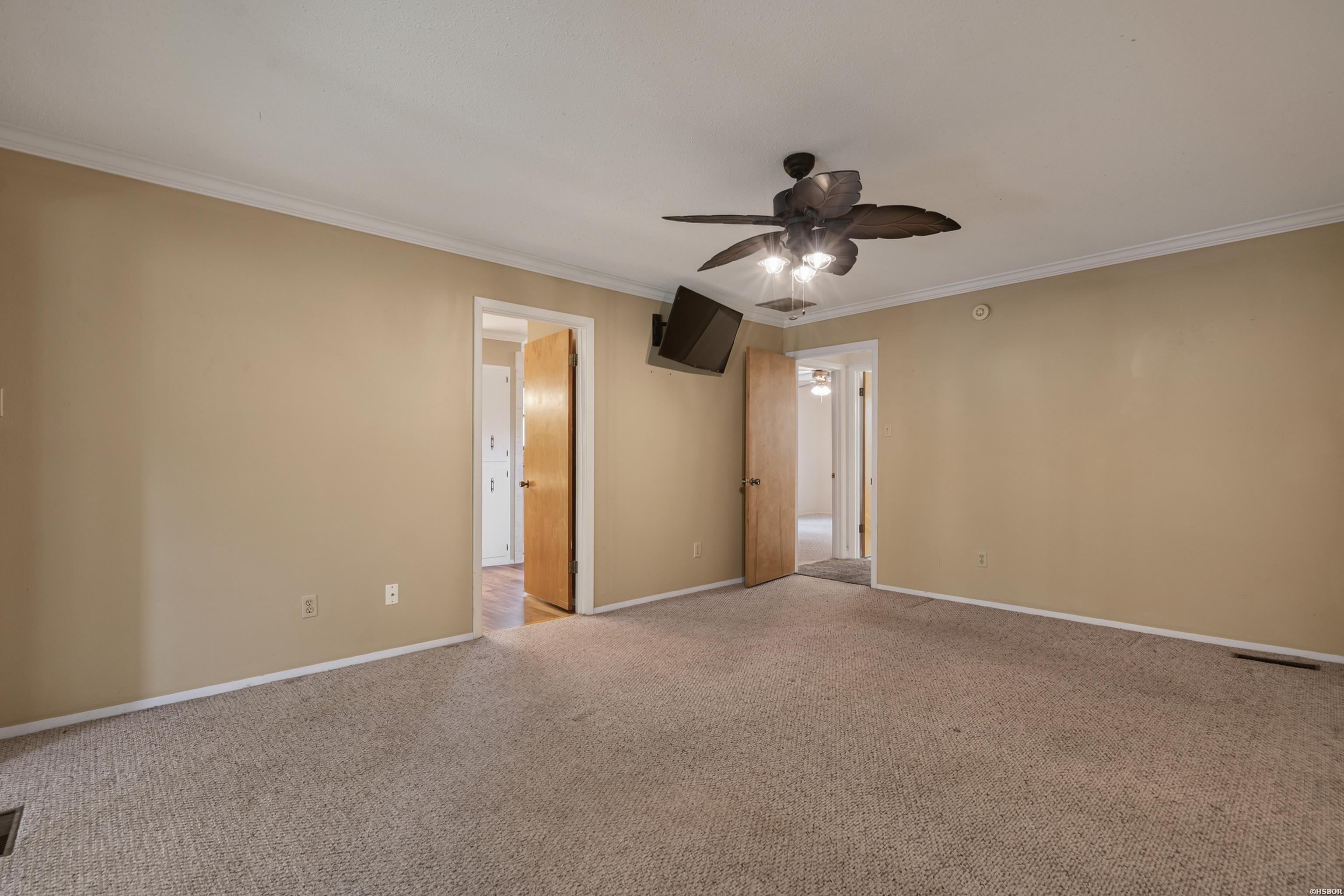 687 Terry Street Property Photo 27