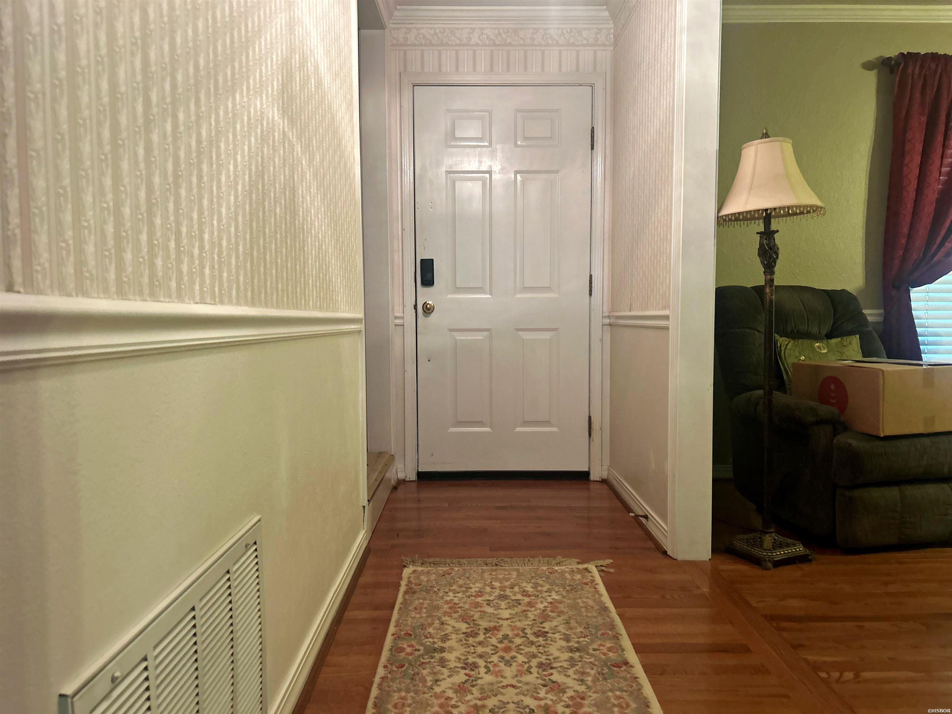 10 Edgewood Drive Property Photo 12