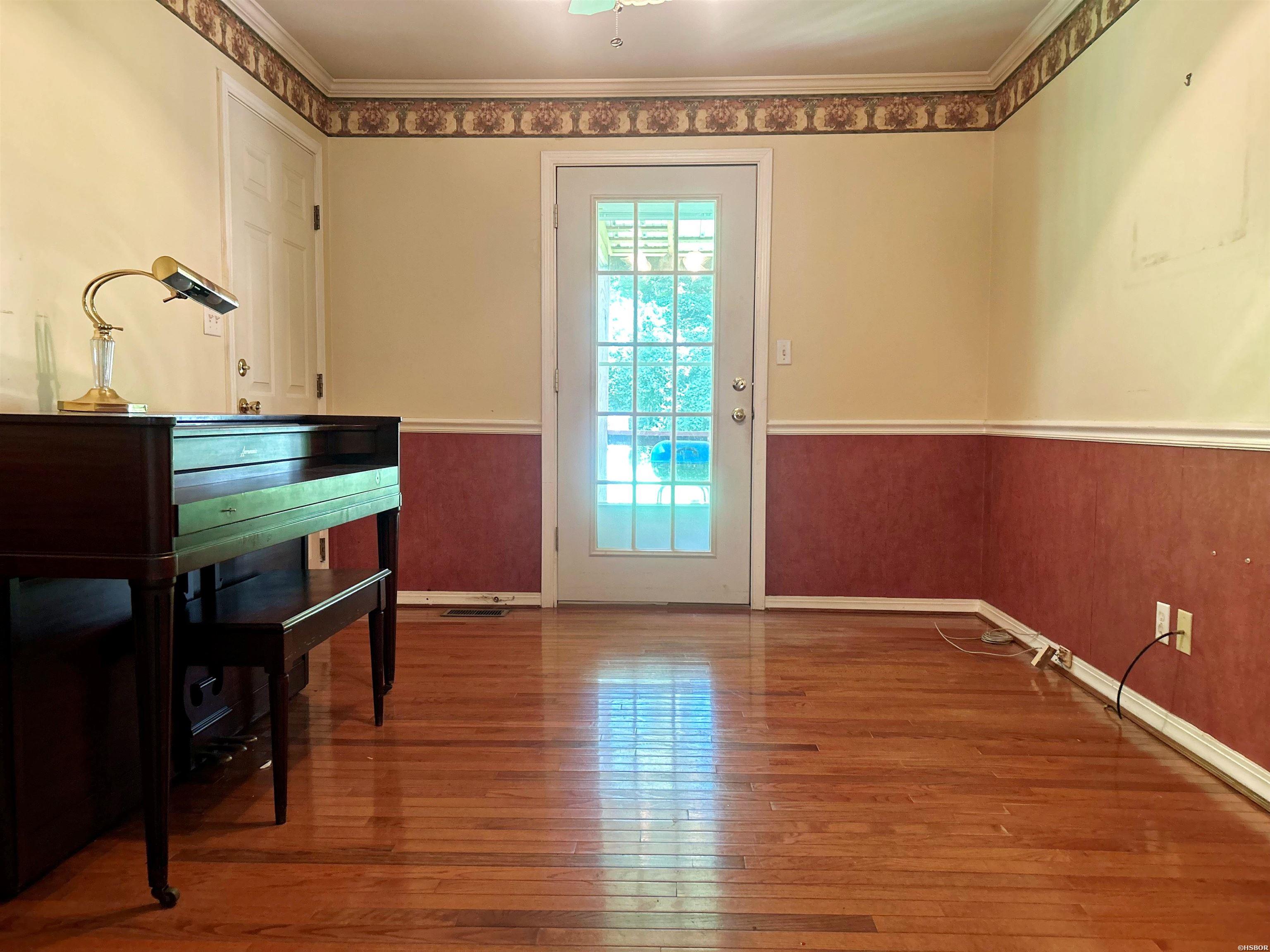 10 Edgewood Drive Property Photo 23
