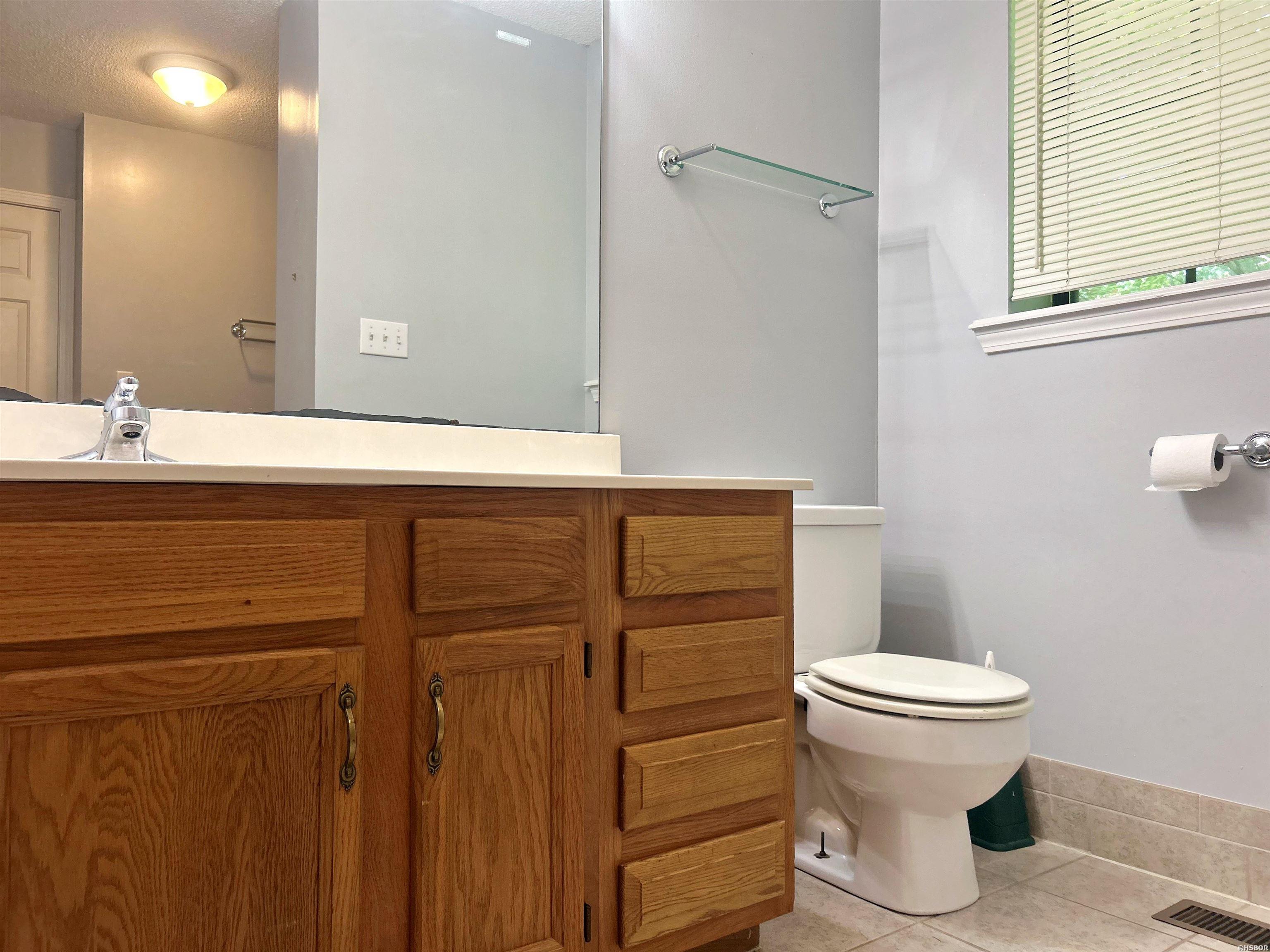 10 Edgewood Drive Property Photo 35