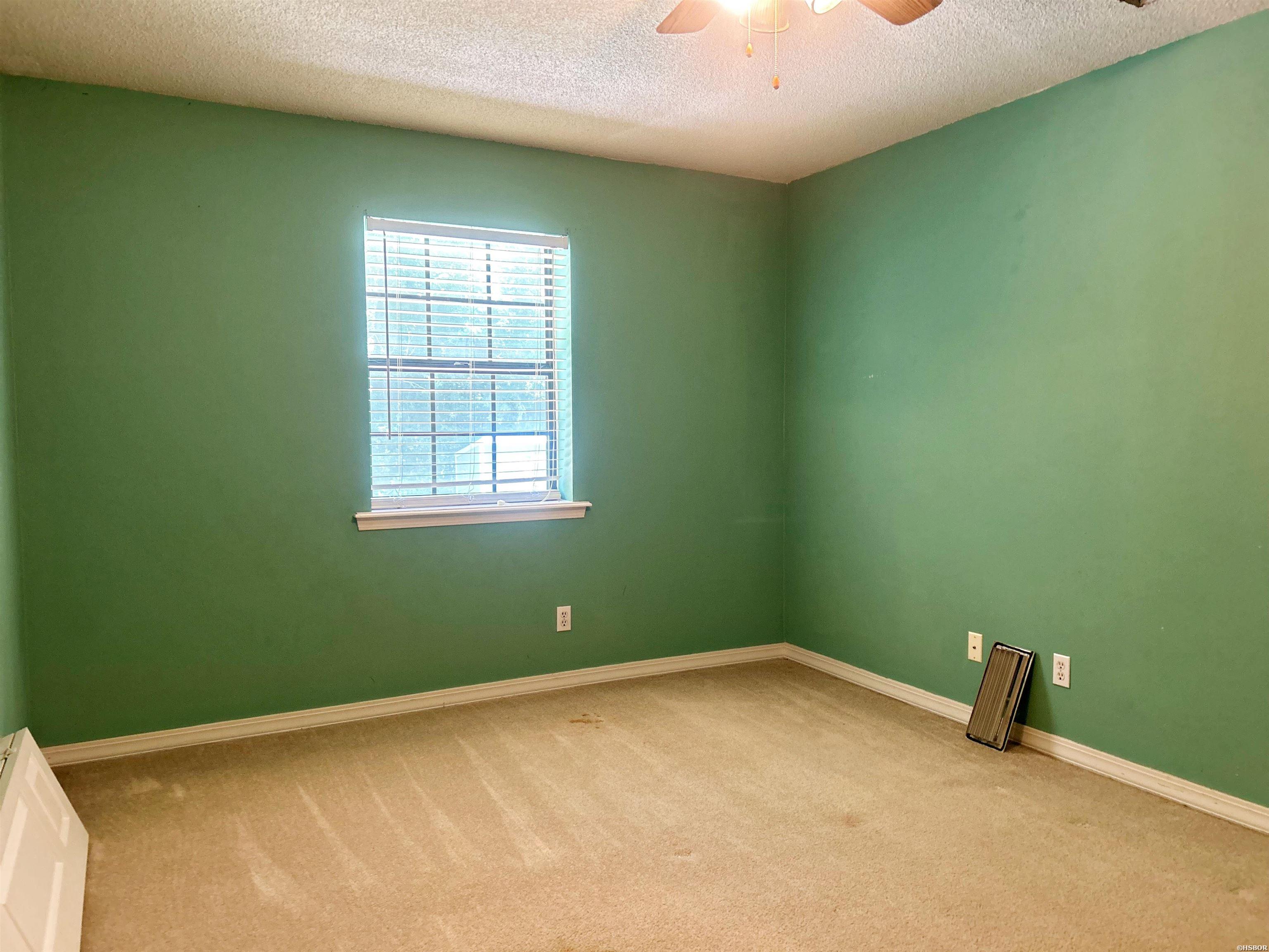 10 Edgewood Drive Property Photo 39