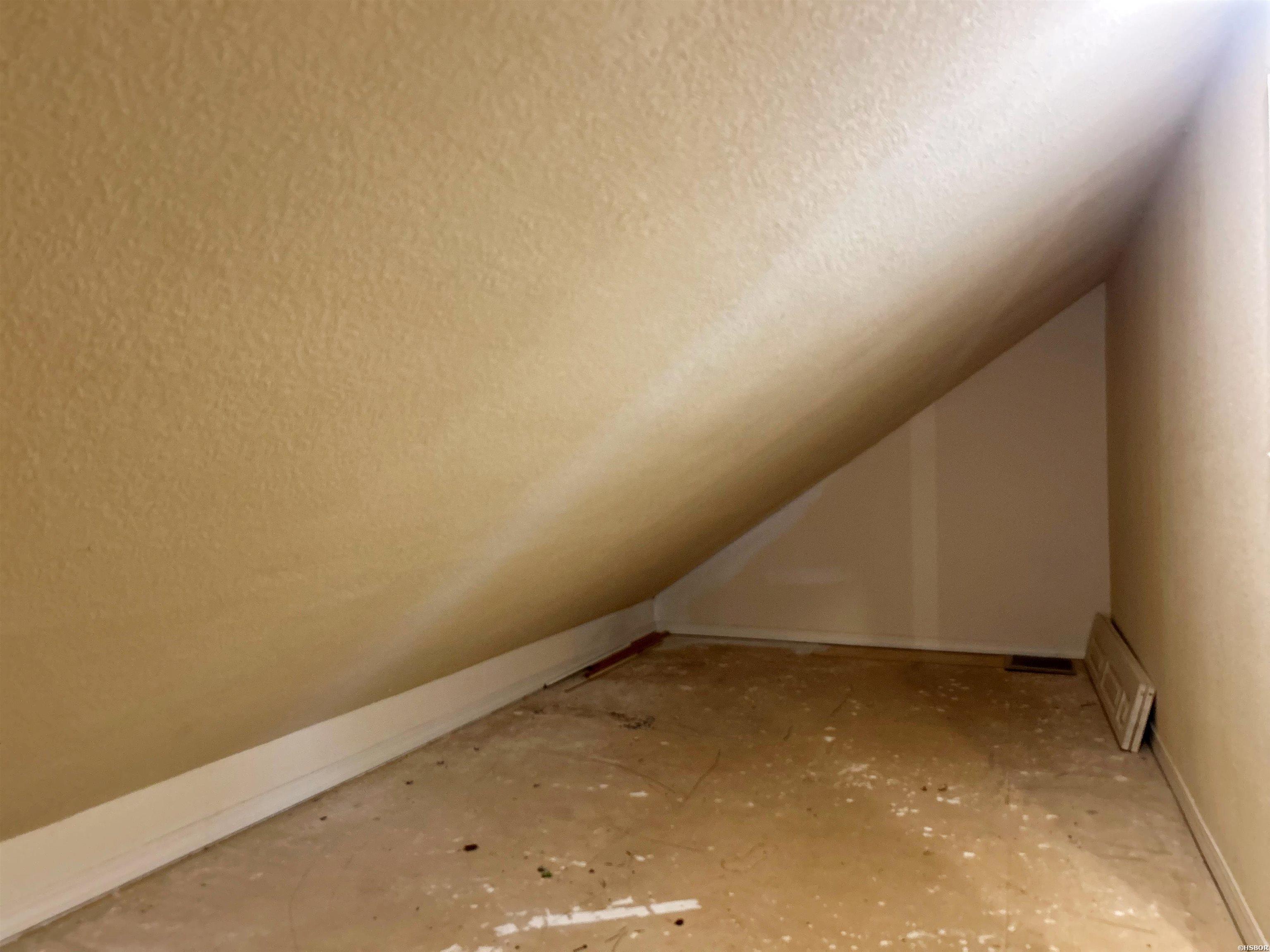 10 Edgewood Drive Property Photo 42