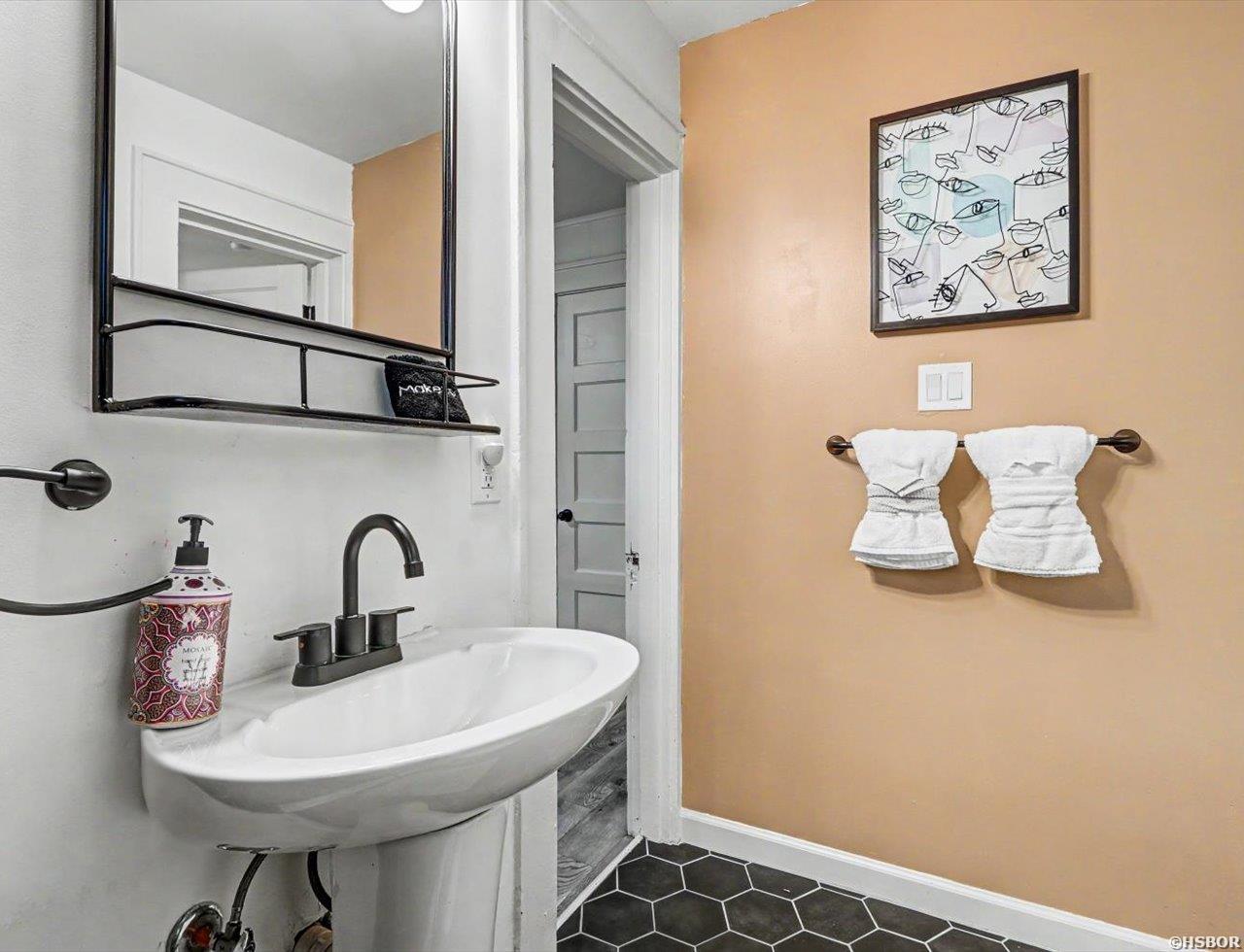 119 Poplar Street Property Photo 21