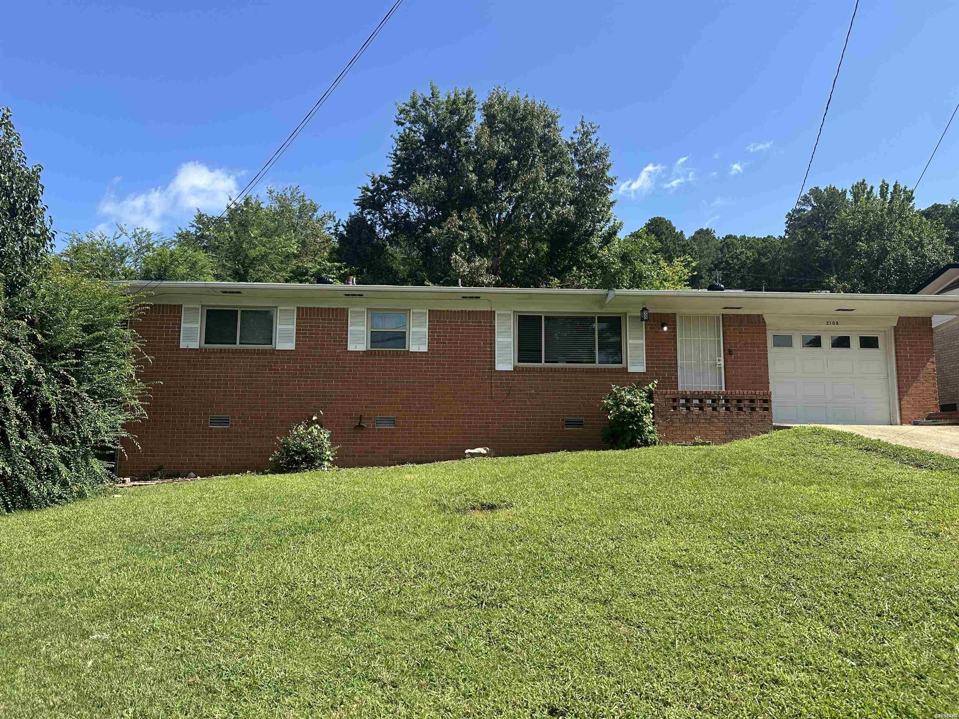 2108 Hobson Property Photo 1