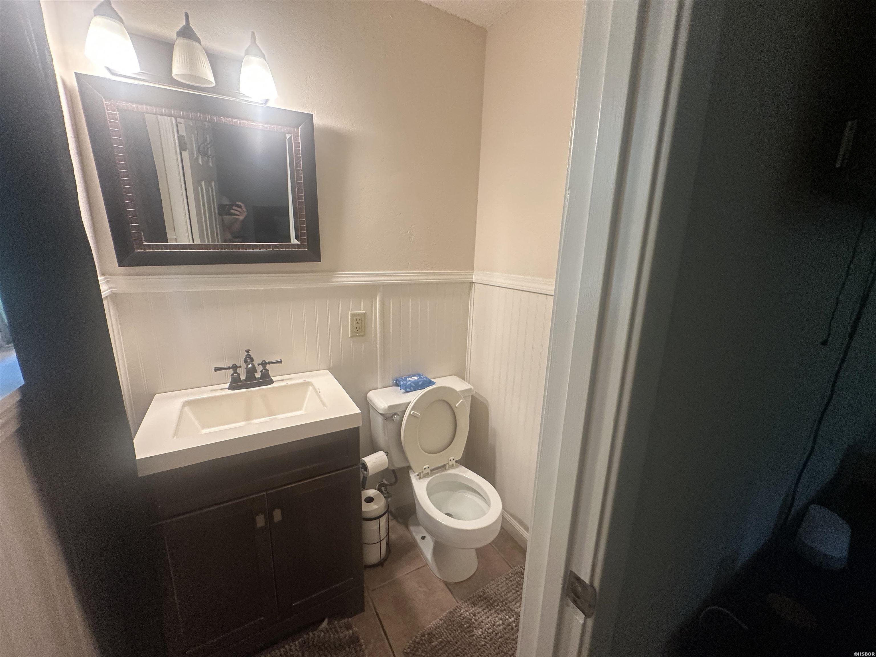 2108 Hobson Property Photo 6