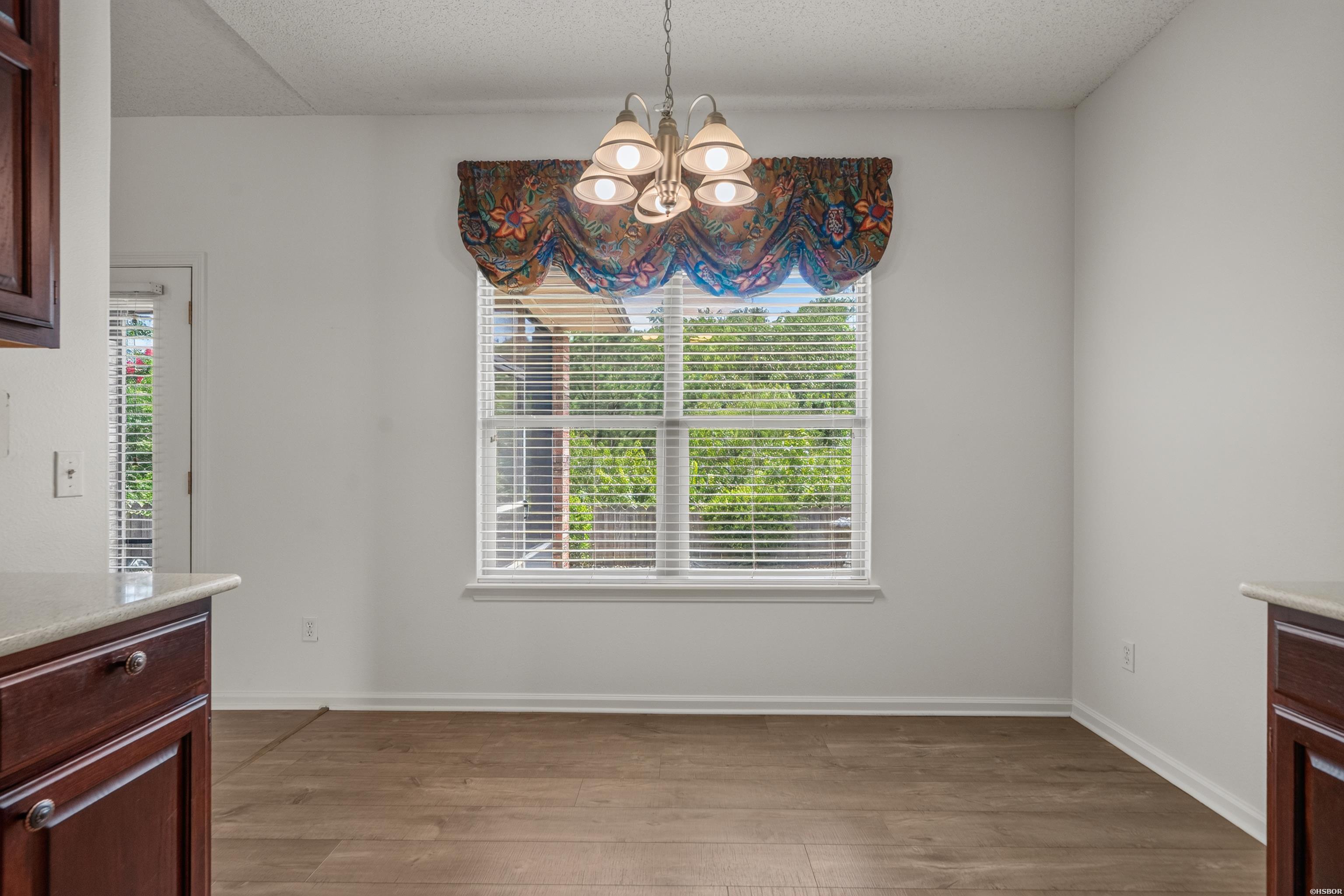 600 Pakis Street Property Photo 16