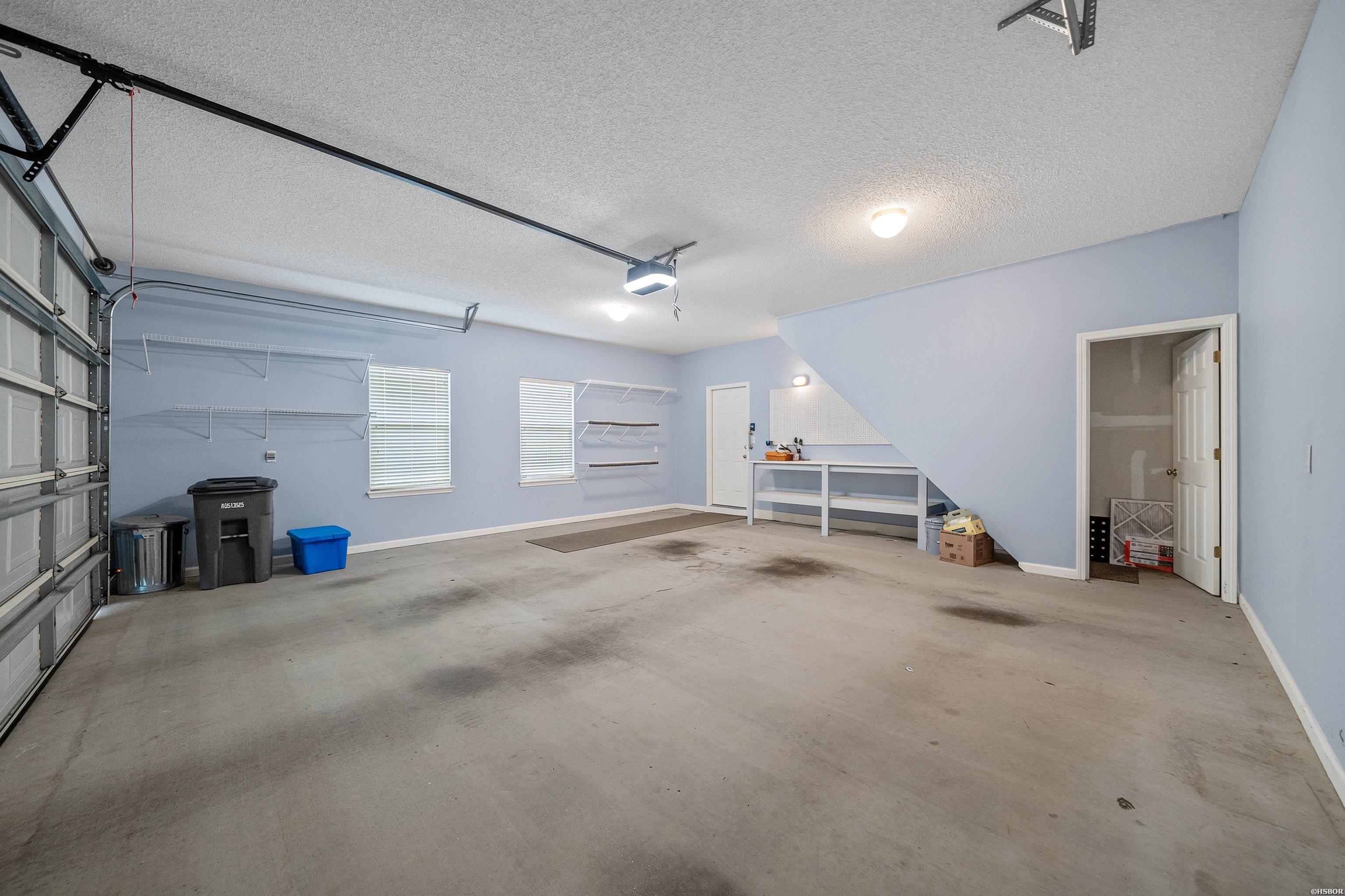 600 Pakis Street Property Photo 31