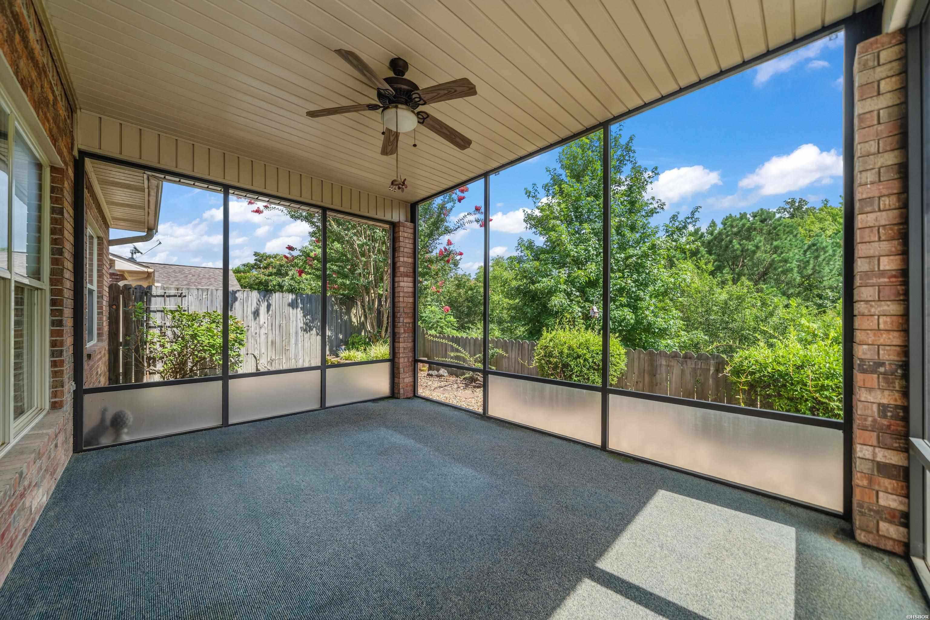 600 Pakis Street Property Photo 33