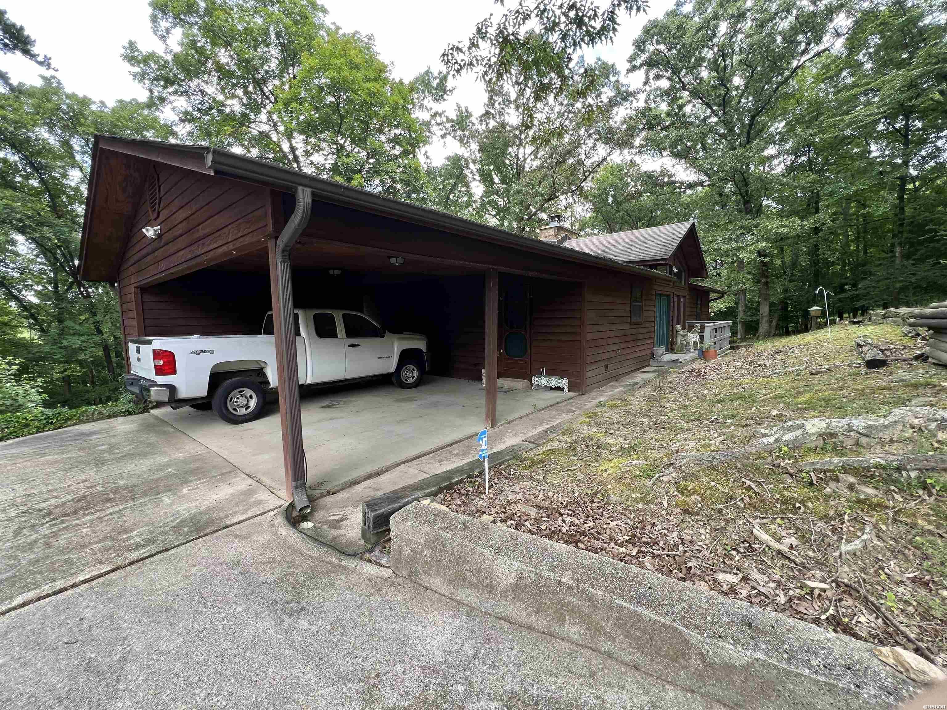 606 W Hwy Property Photo 3